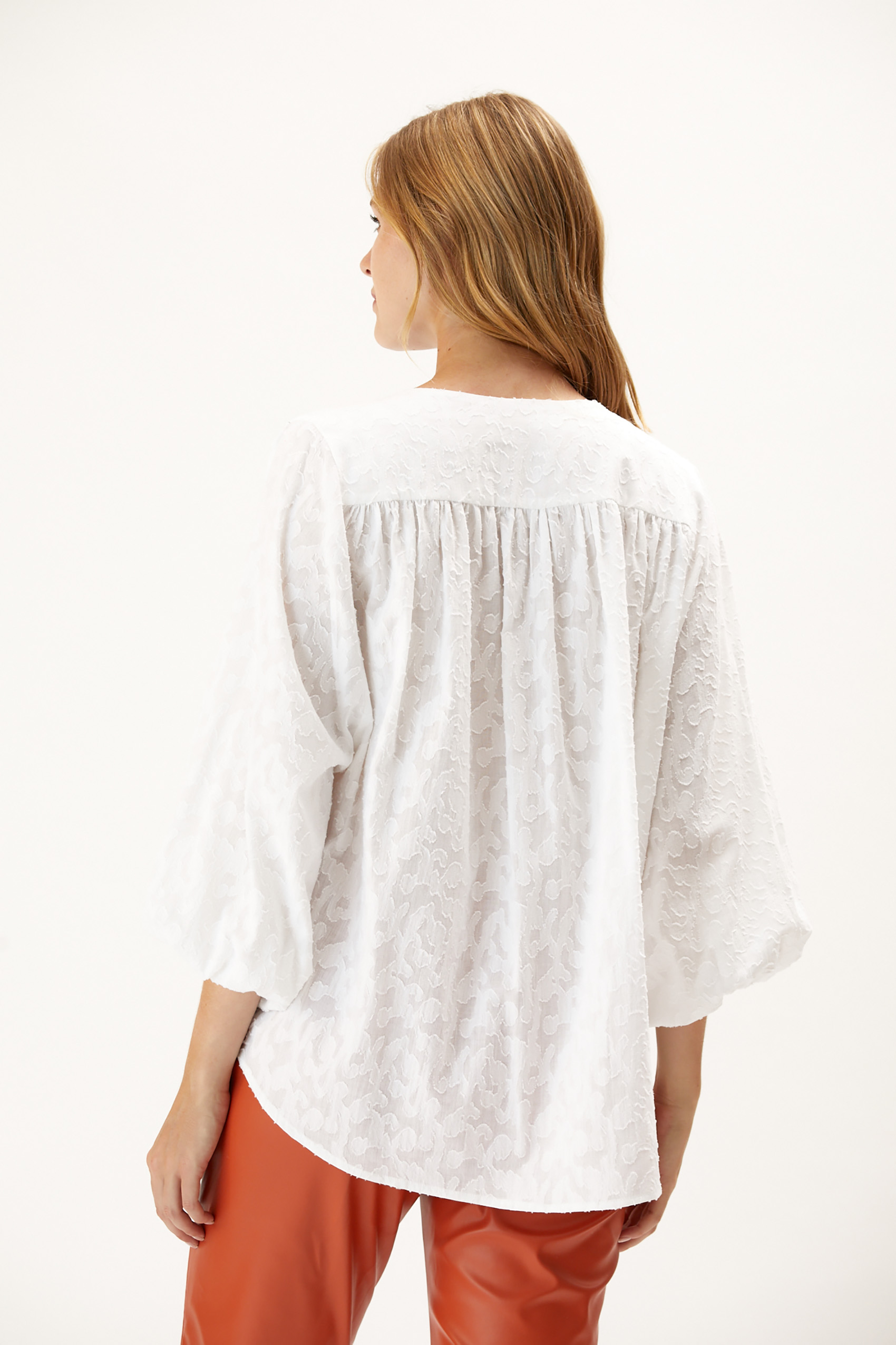 awada_camisa-kenton_21-28-2023__picture-41064