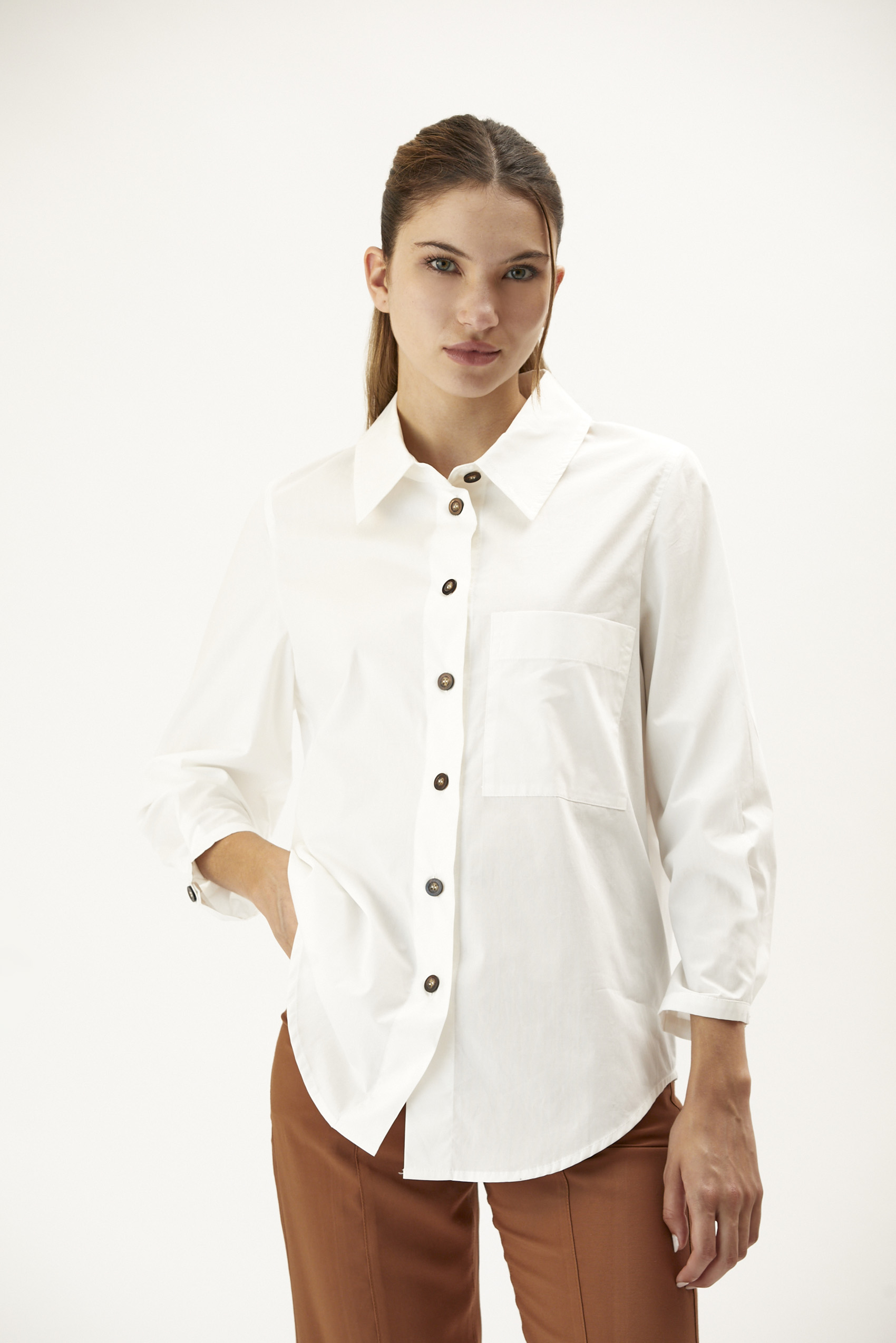 CAMISA ISLAND