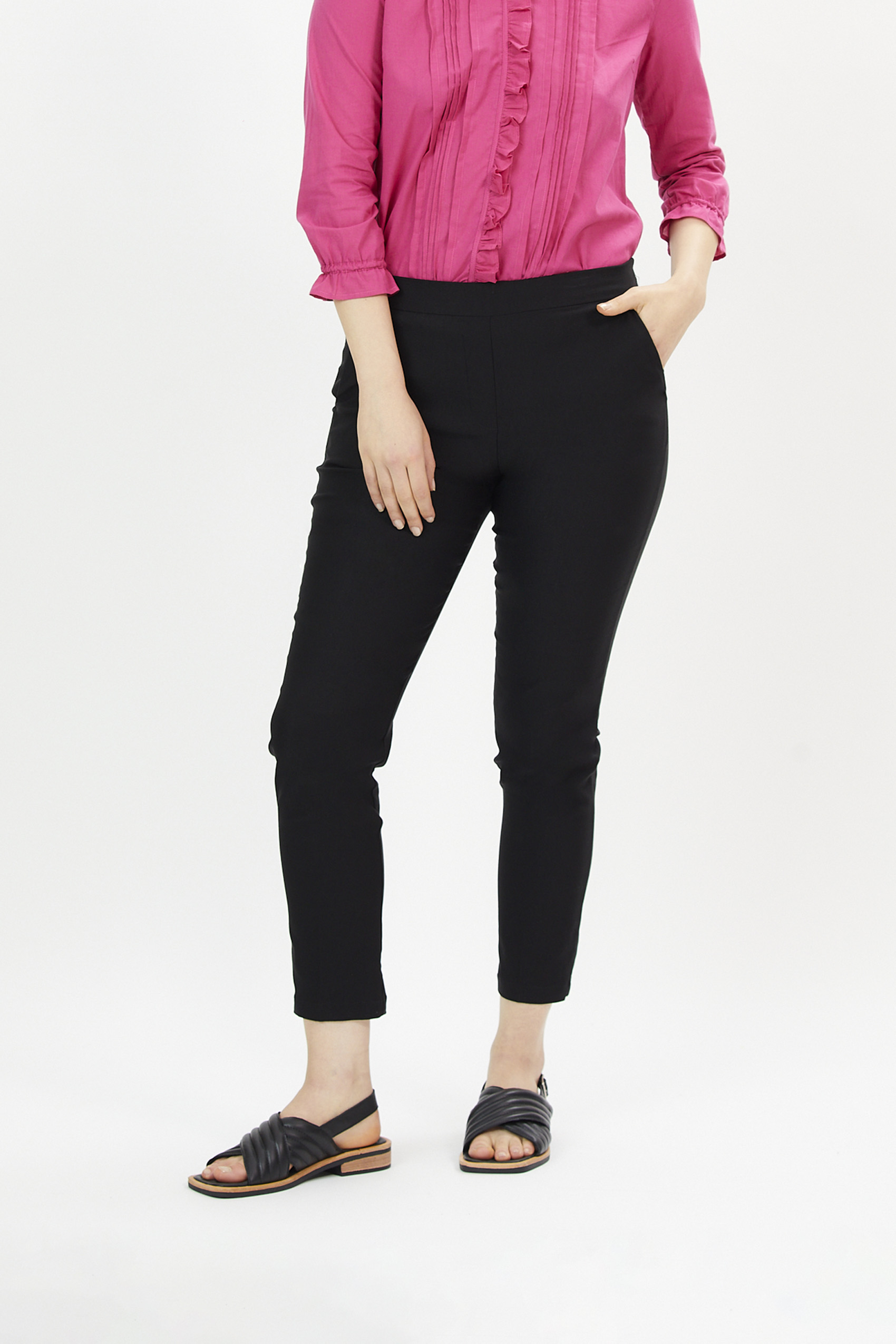 awada_pantalon-emma_52-07-2023__picture-45689