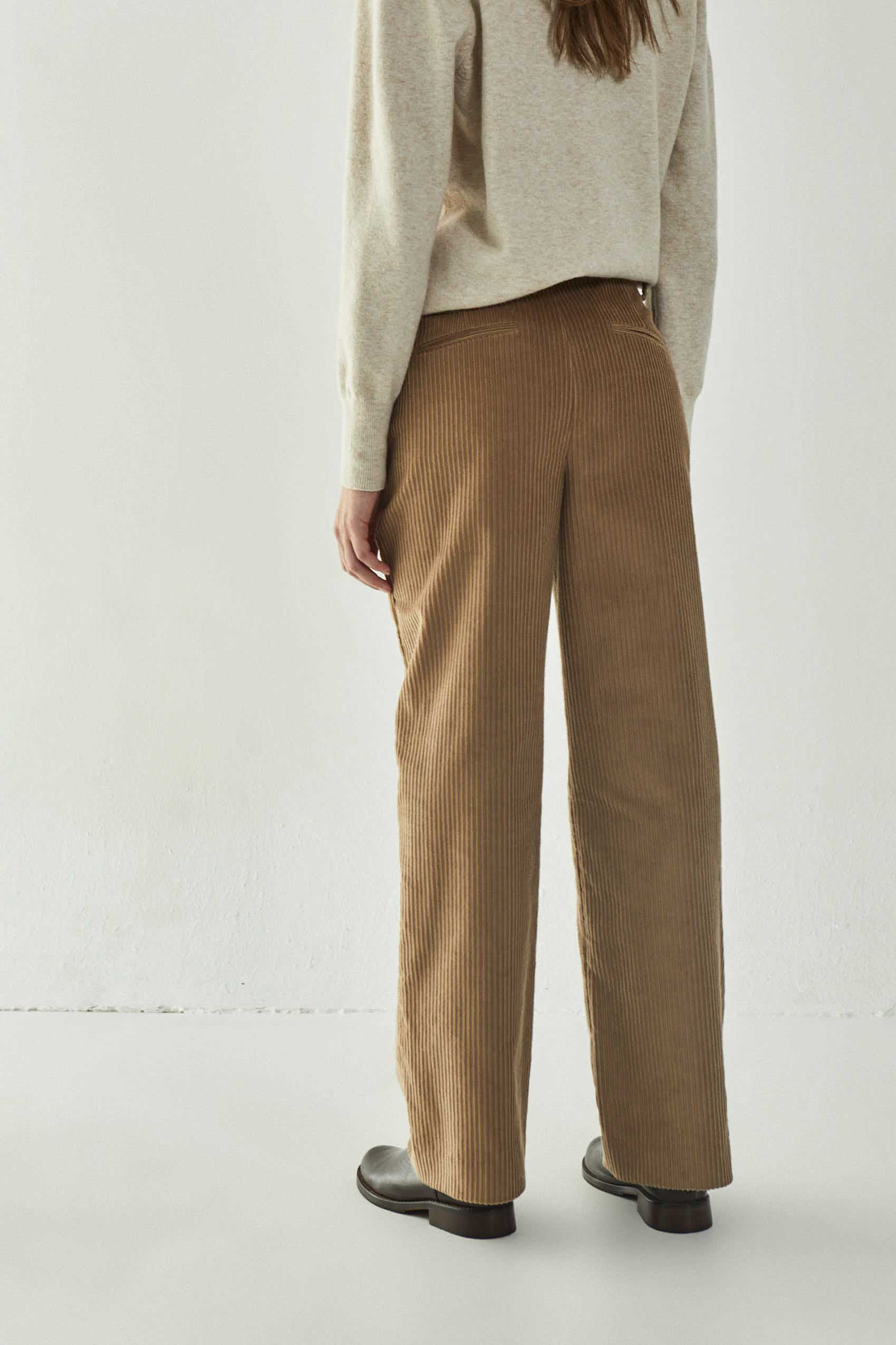 awada_pantalon-magallanes_46-15-2024__picture-50238