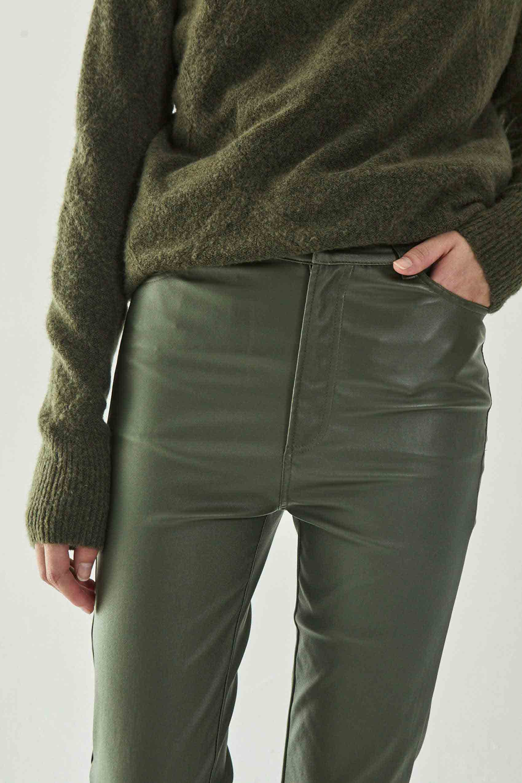 awada_pantalon-cacheuta_45-15-2024__picture-50385