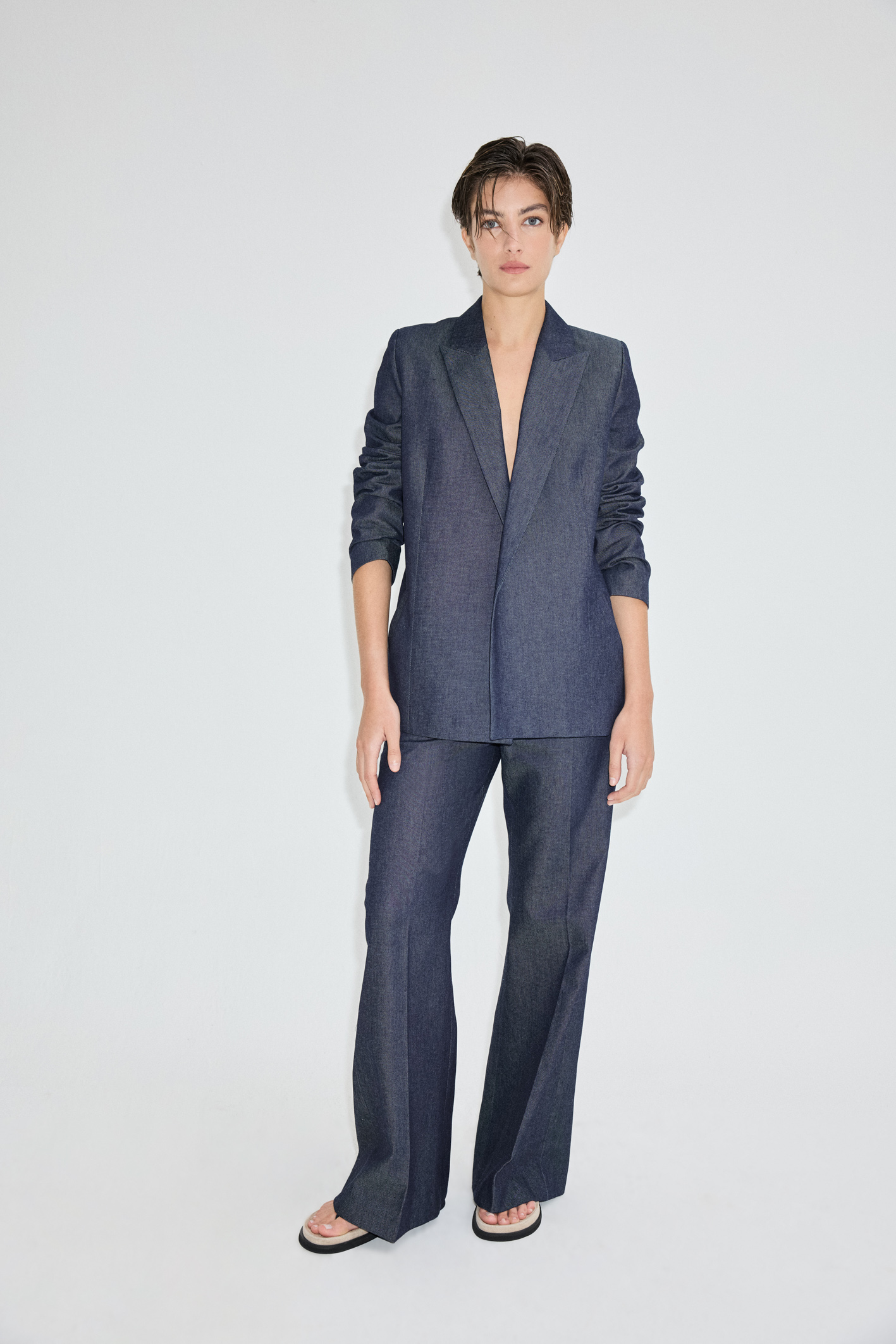 awada_blazer-denim-huapi_49-27-2024__picture-53418