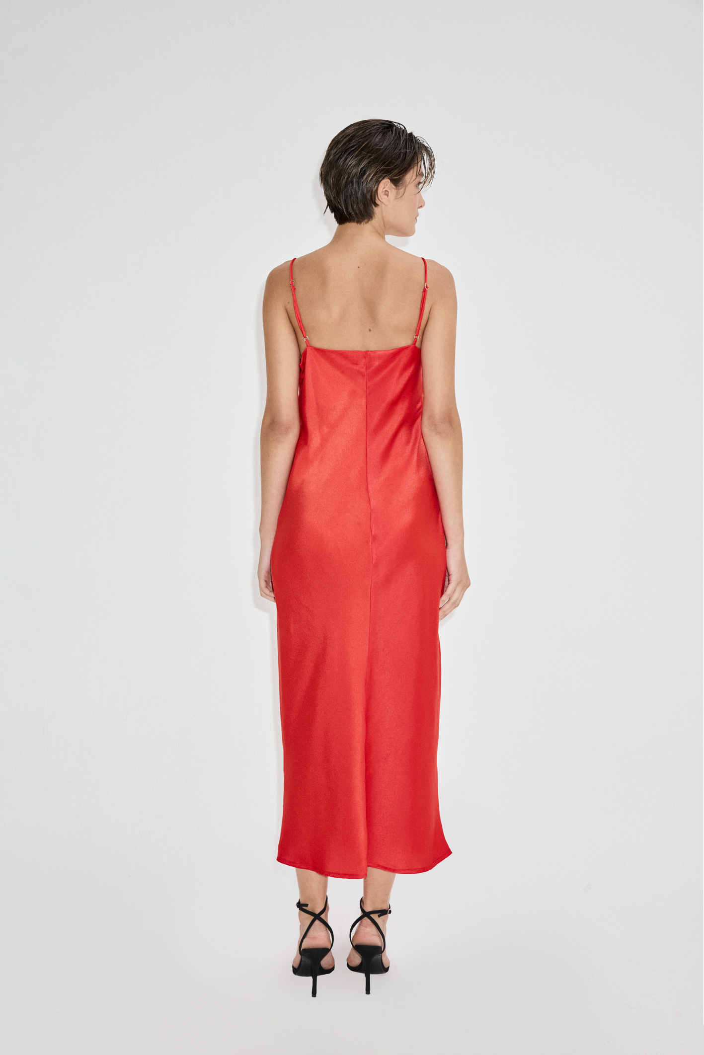 awada_vestido-del-plata_24-05-2025__picture-53618