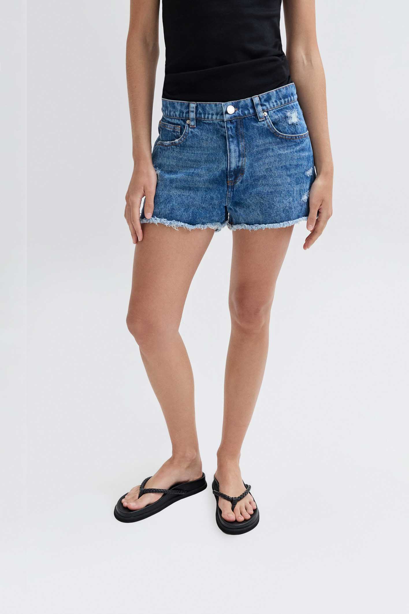 awada_short-high-blue_56-27-2024__picture-54056