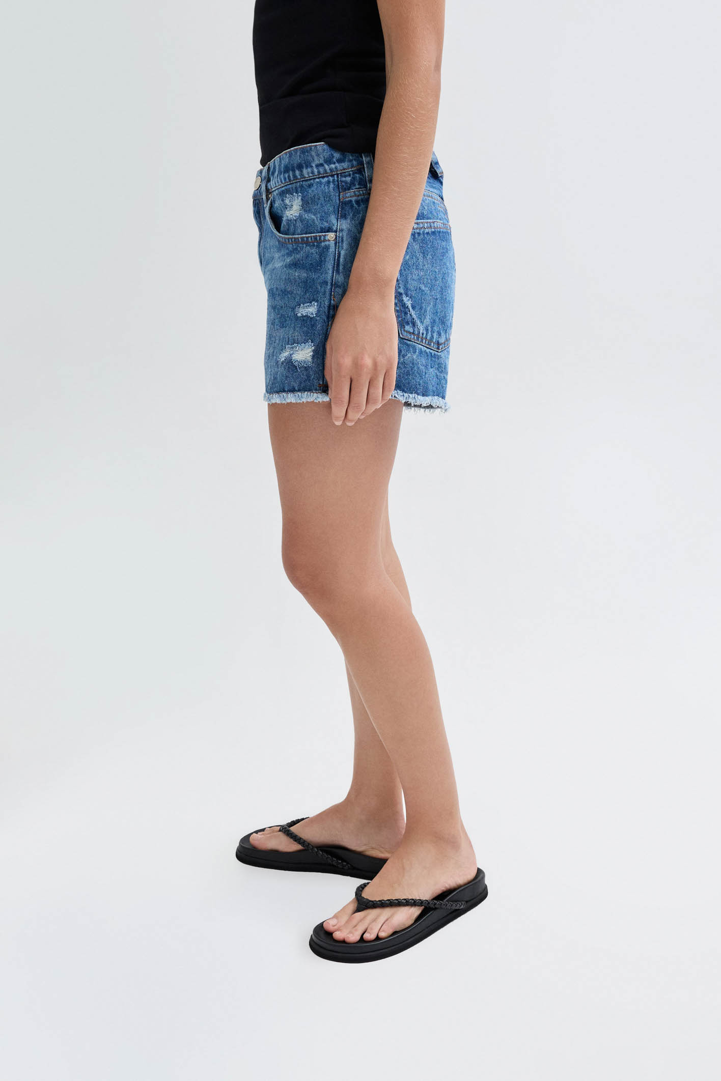 awada_short-high-blue_56-27-2024__picture-54058