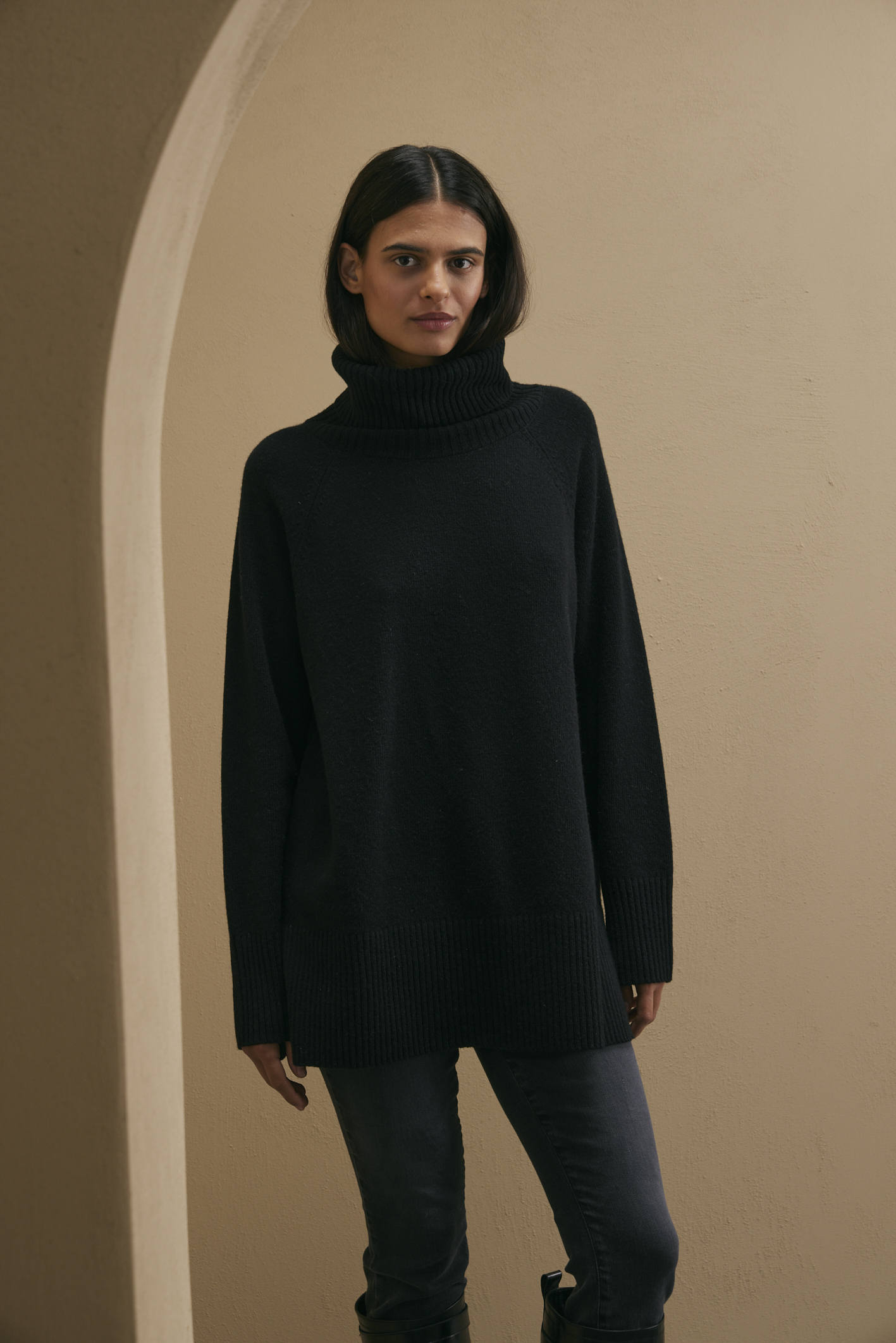 awada_sweater-polera-larga_32-26-2025__picture-56437