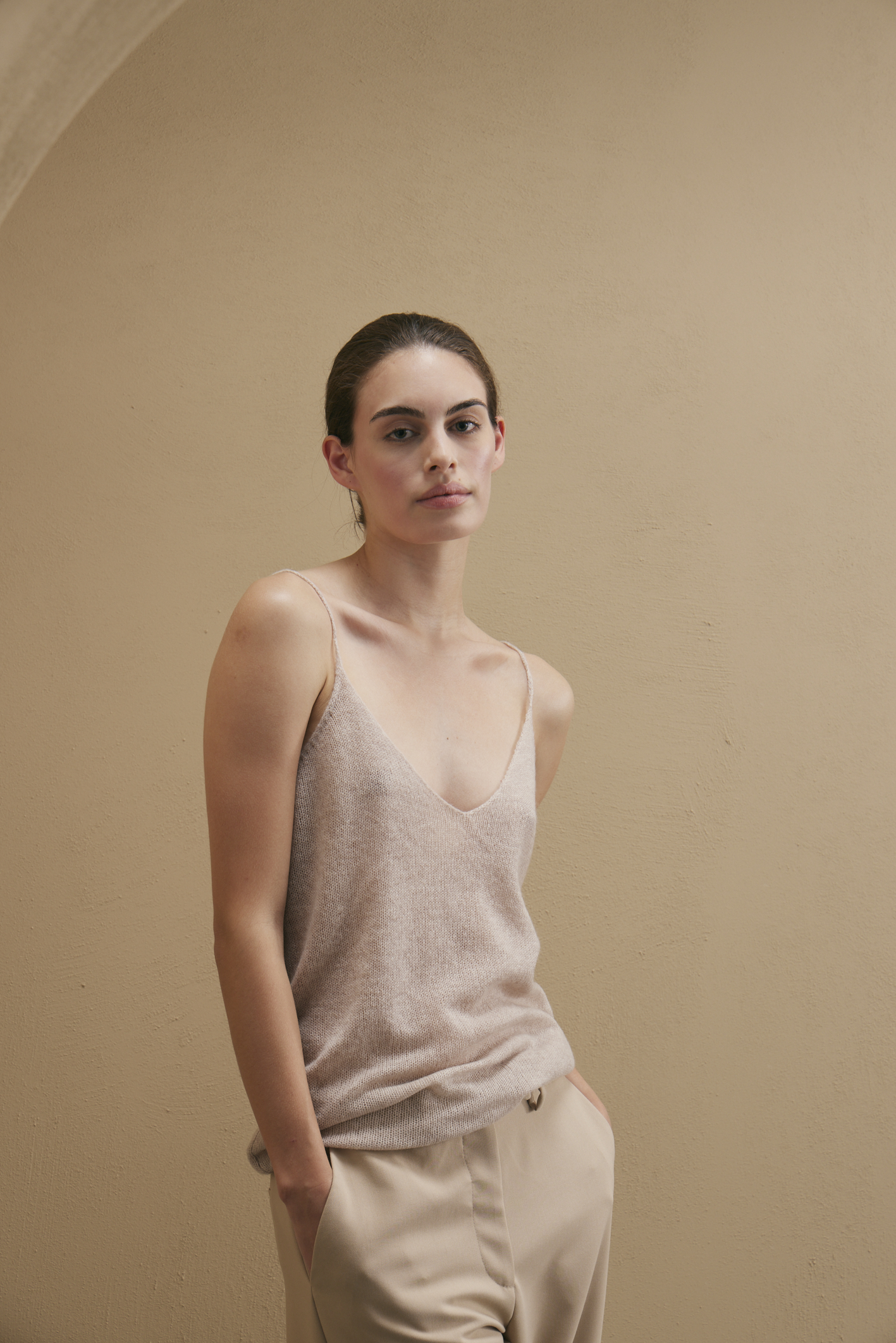 awada_set-cashmere_24-26-2025__picture-56453