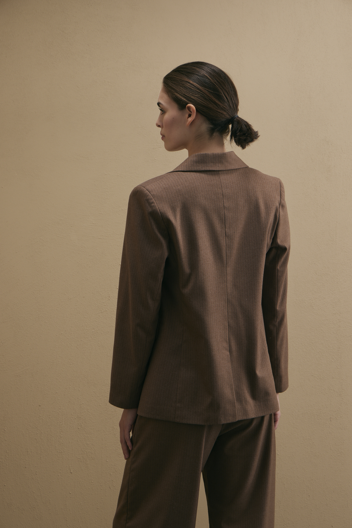 awada_blazer-tizado-fino_09-30-2025__picture-56469