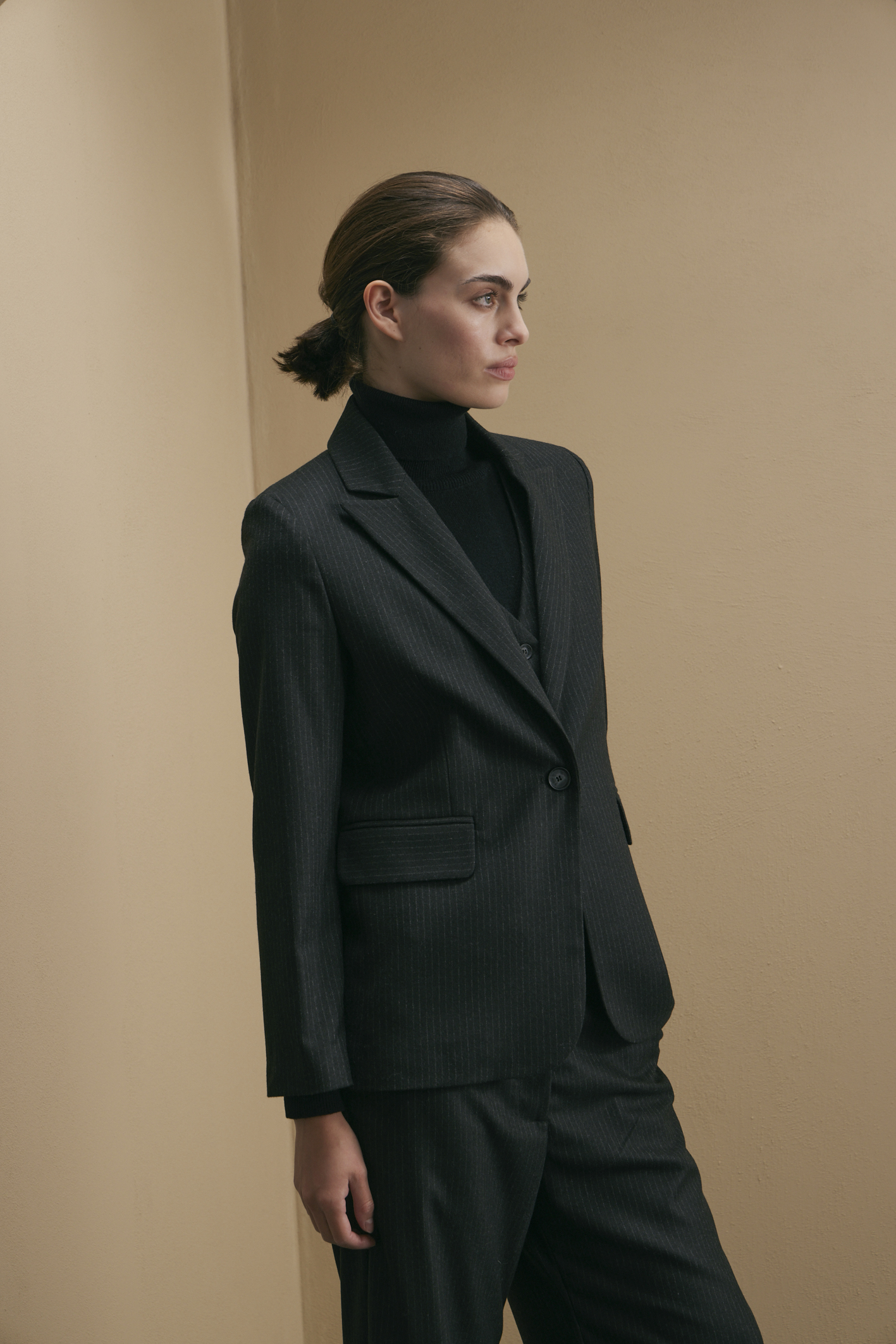 awada_blazer-tizado-fino_09-30-2025__picture-56472