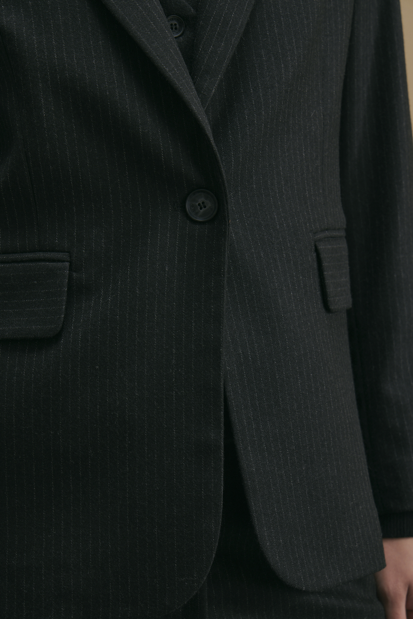 awada_blazer-tizado-fino_09-30-2025__picture-56473
