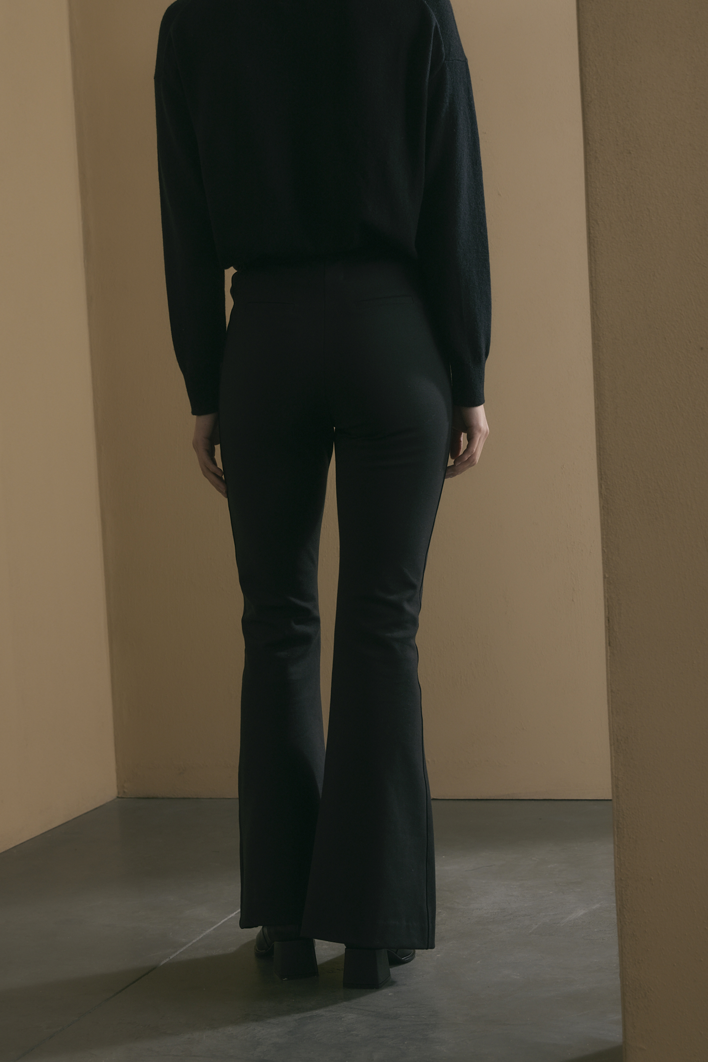 awada_pantalon-tramado_23-30-2025__picture-56485