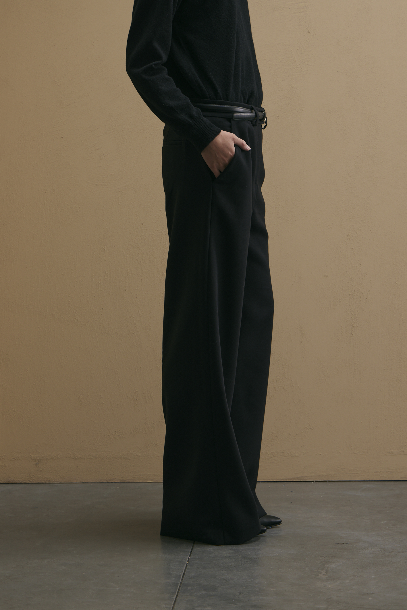 awada_pantalon-clasico_10-05-2025__picture-56504