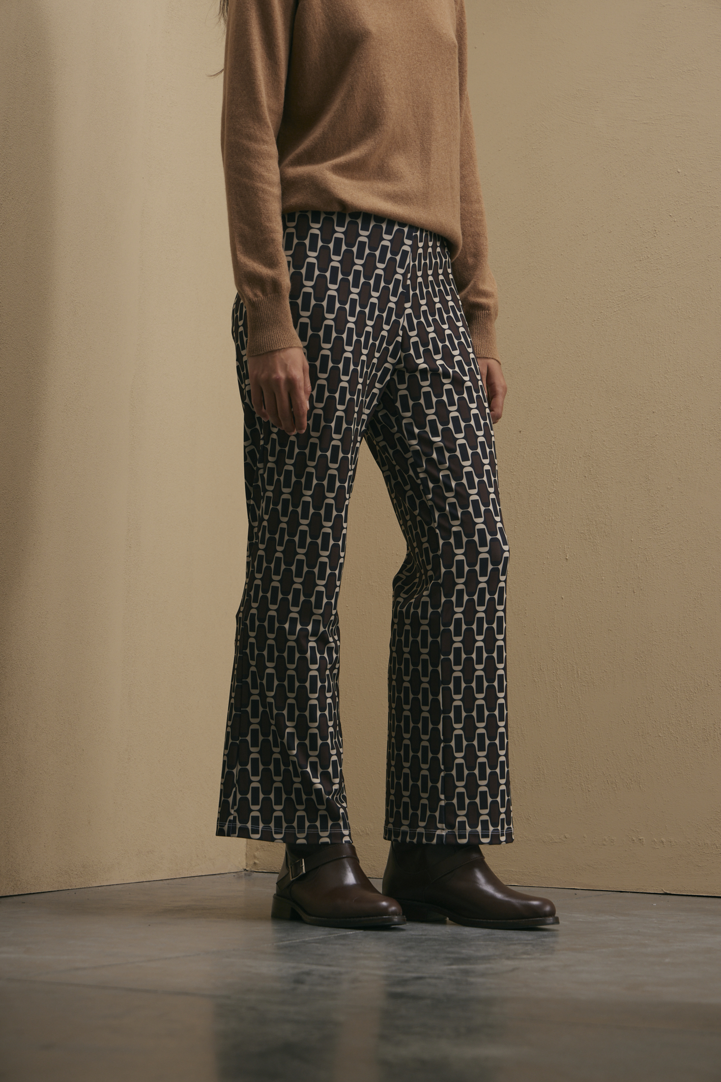 awada_pantalon-estampado_44-07-2025__picture-56571