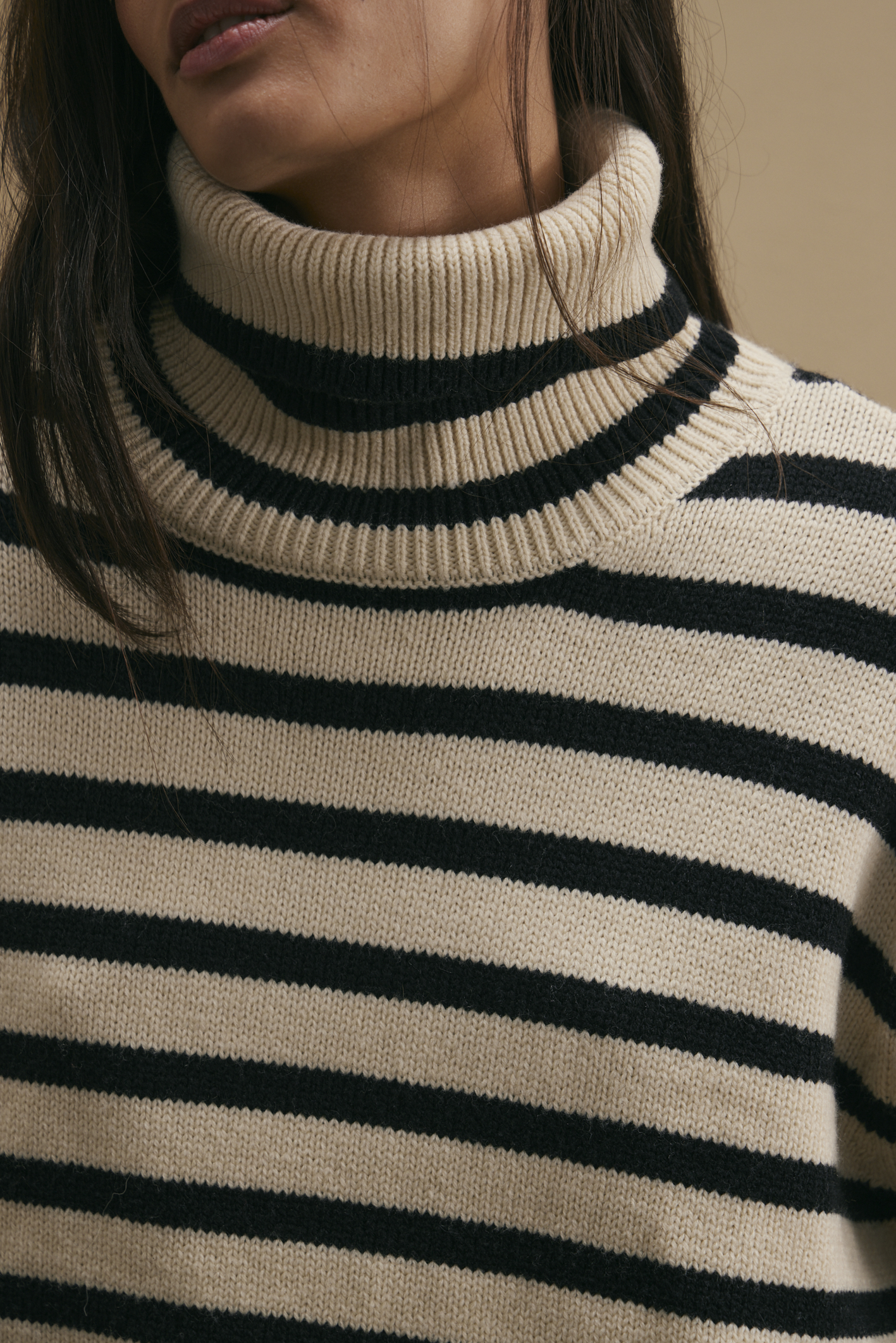 awada_sweater-polera-rayada_04-30-2025__picture-56596