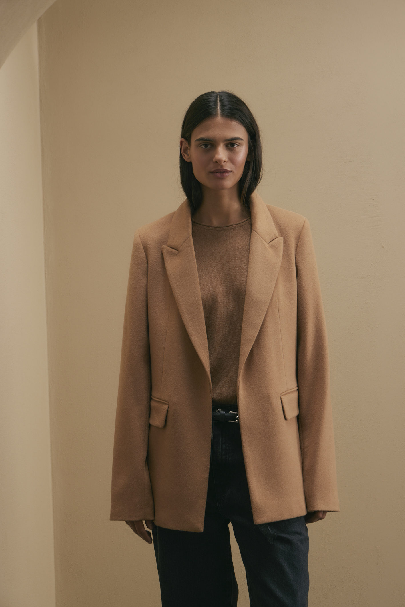 awada_blazer-de-lana_59-10-2025__picture-56630