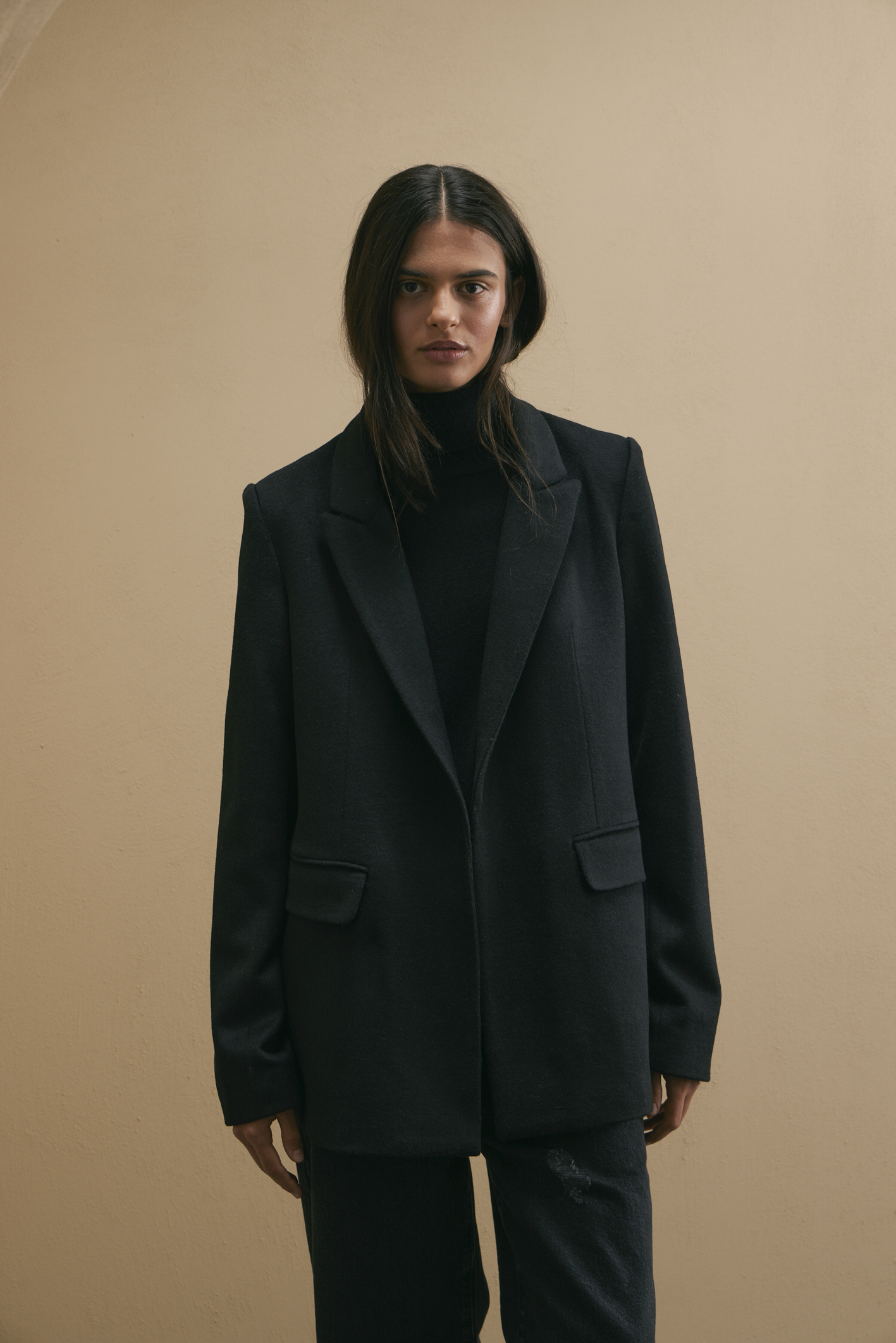 awada_blazer-de-lana_59-10-2025__picture-56634