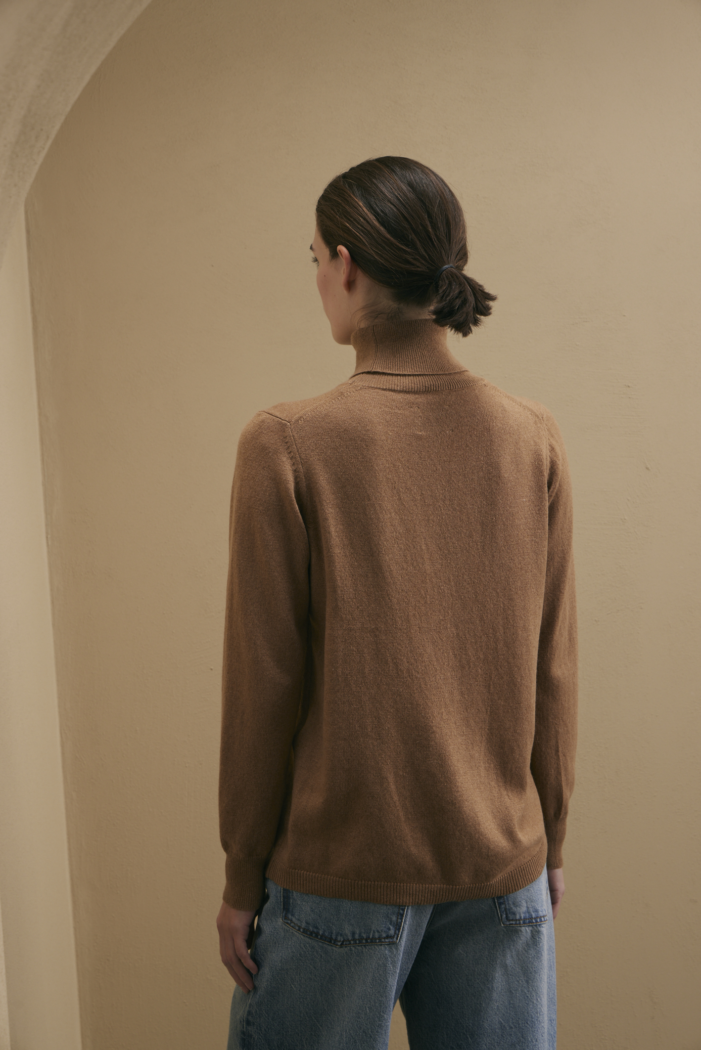 awada_sweater-cashmere-polera_04-30-2025__picture-56691
