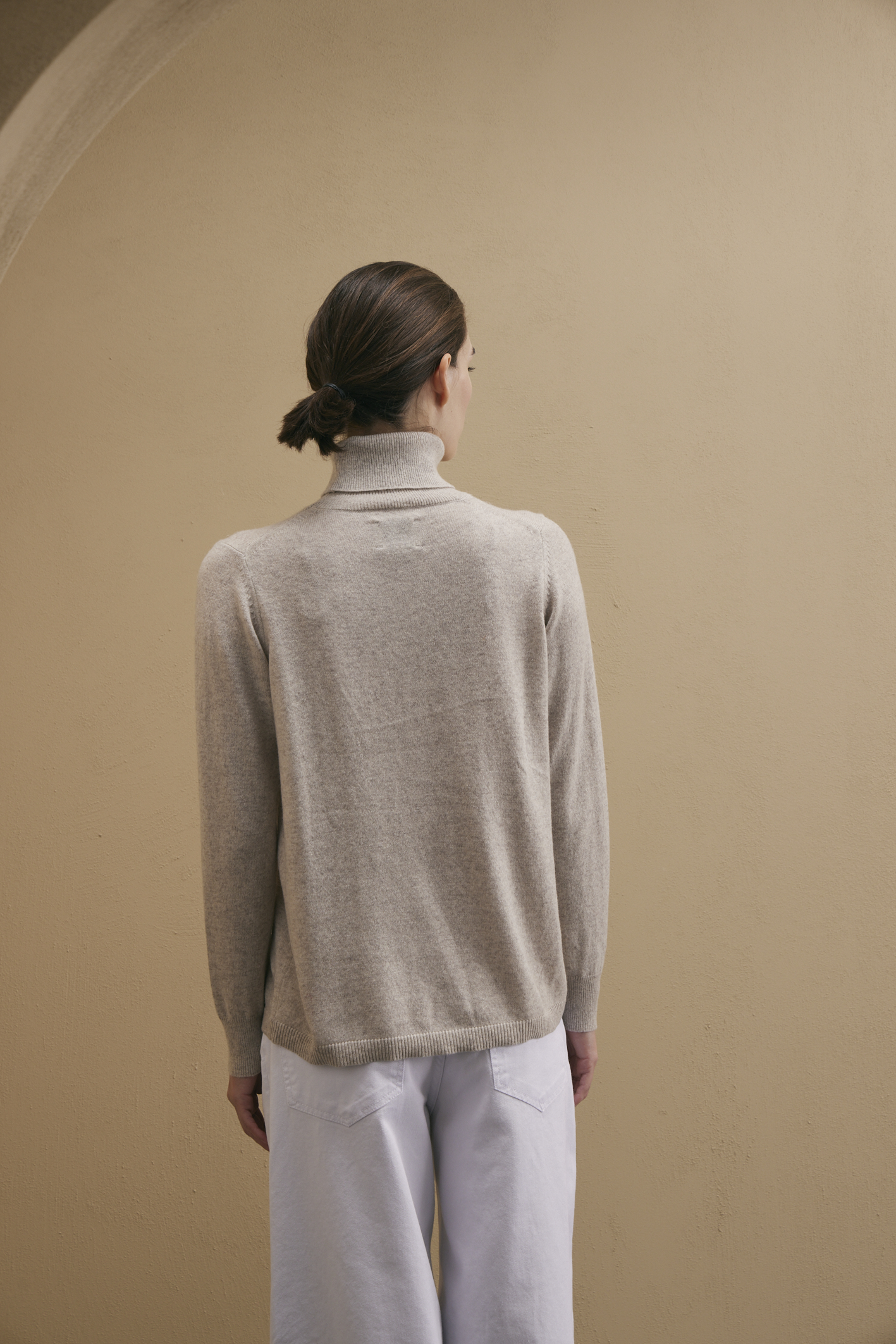 awada_sweater-cashmere-polera_04-30-2025__picture-56696