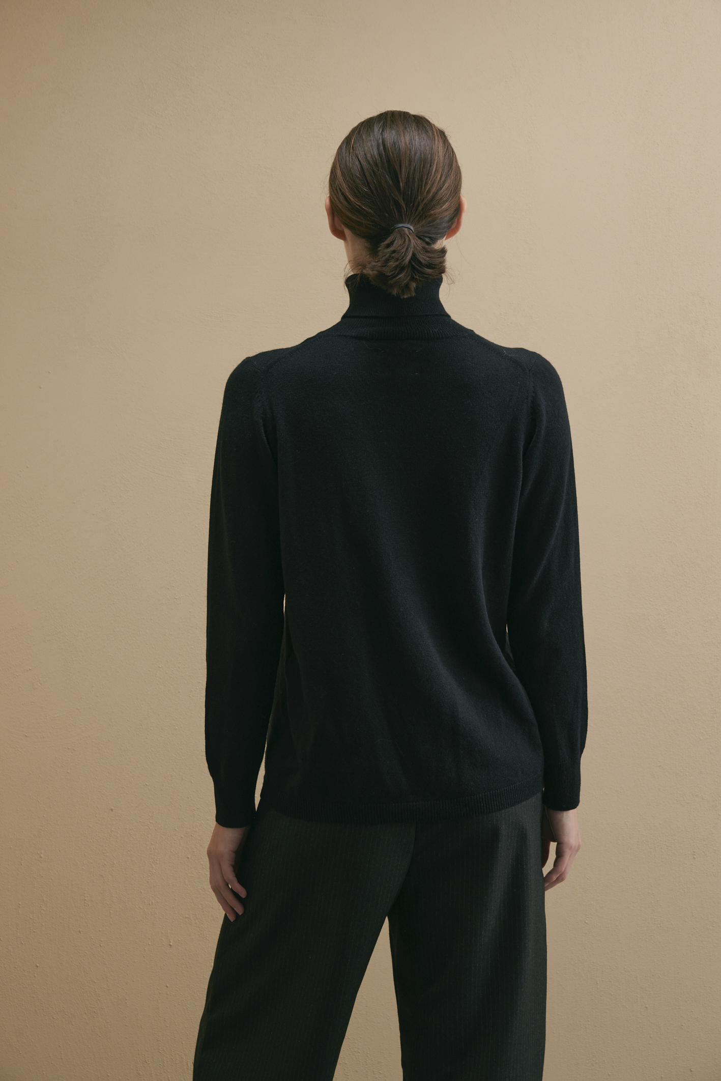 awada_sweater-cashmere-polera_04-30-2025__picture-56699