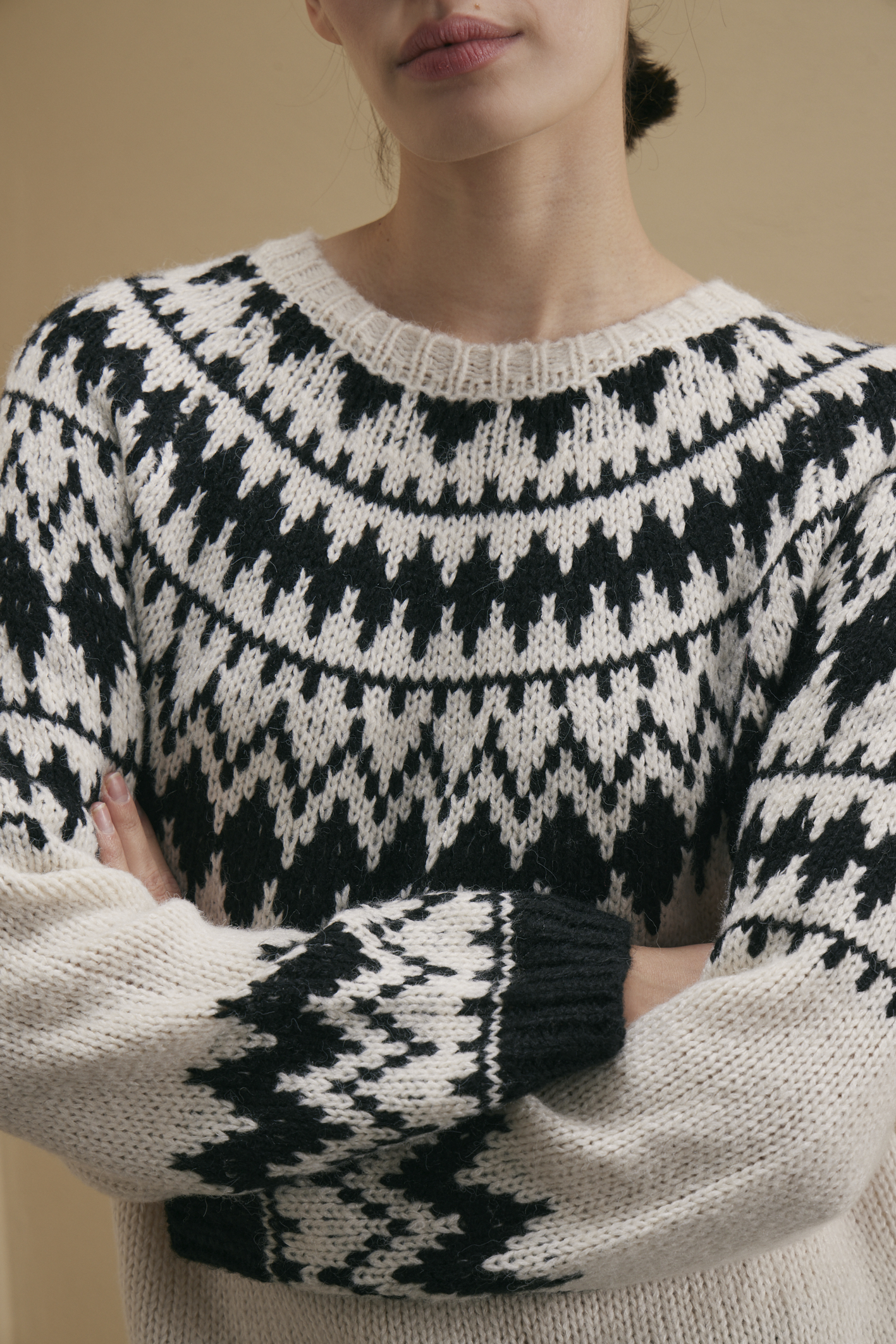 awada_sweater-jacquard-redondo_04-30-2025__picture-56703
