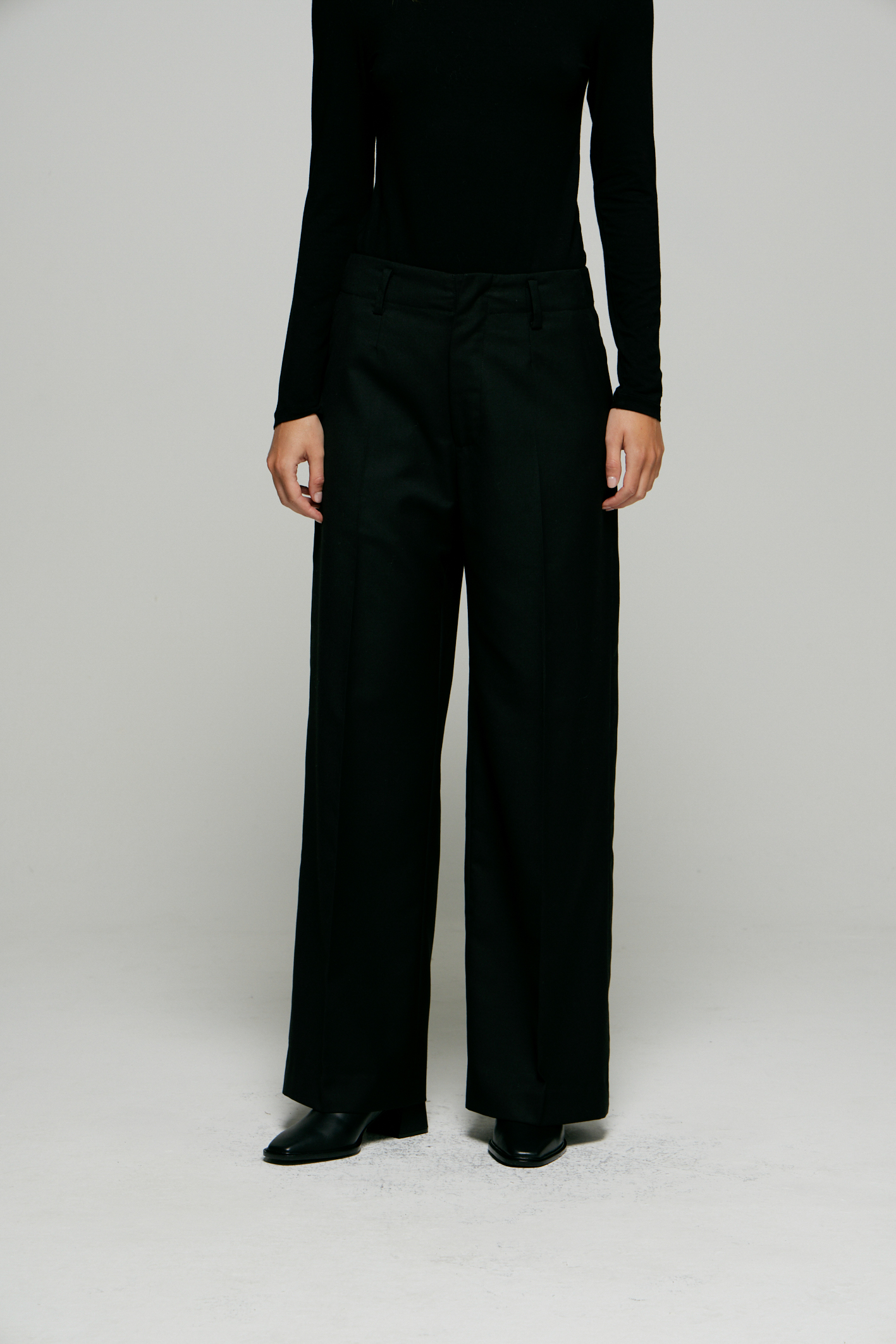 awada_pantalon-alabama_32-11-2025__picture-56815