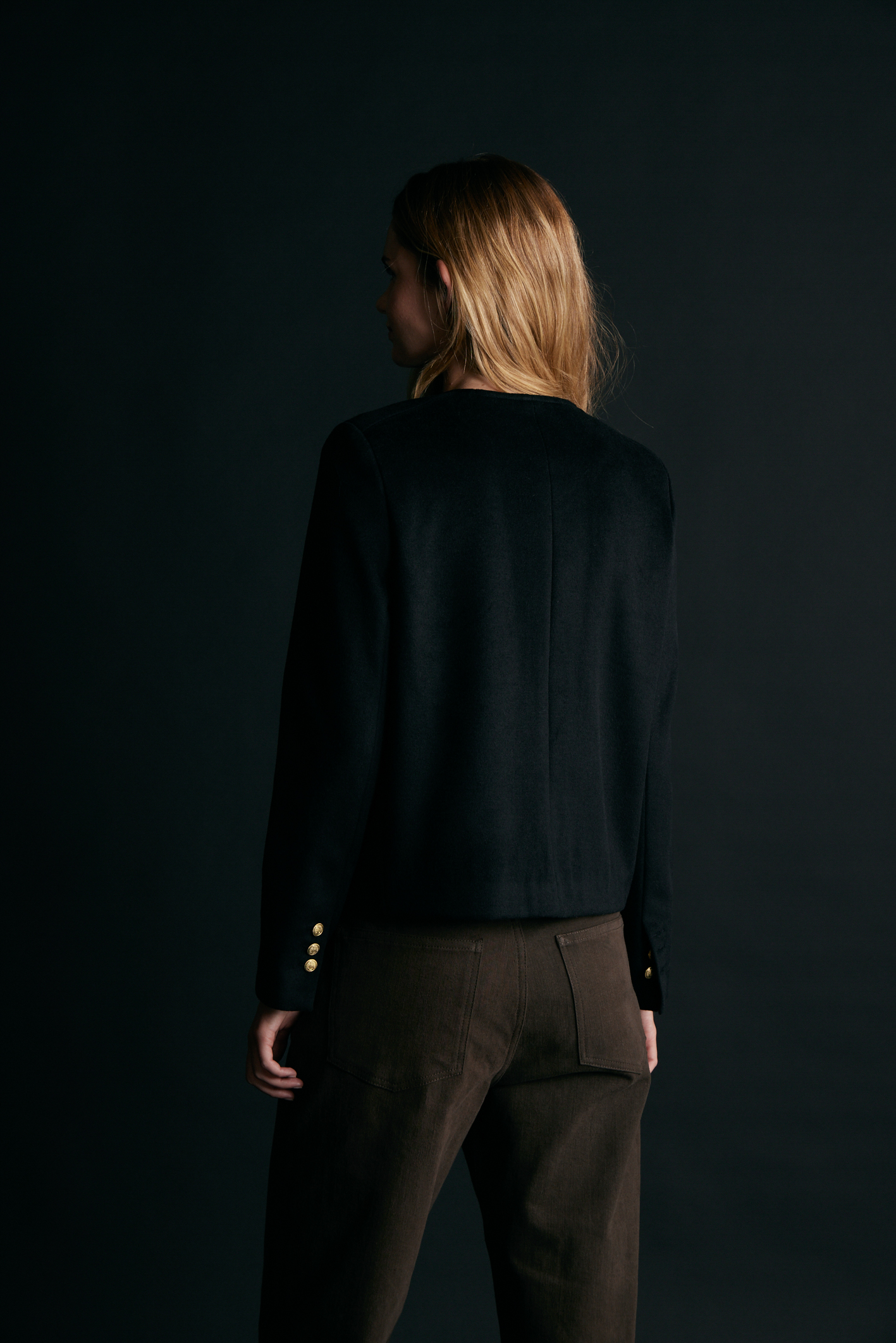 awada_chaqueta-vancouver_21-26-2025__picture-57063