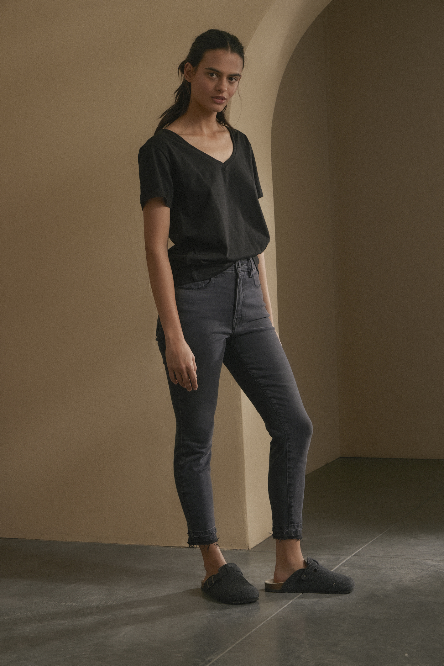 awada_remera-mc-flame-pima-v_43-07-2025__picture-57159