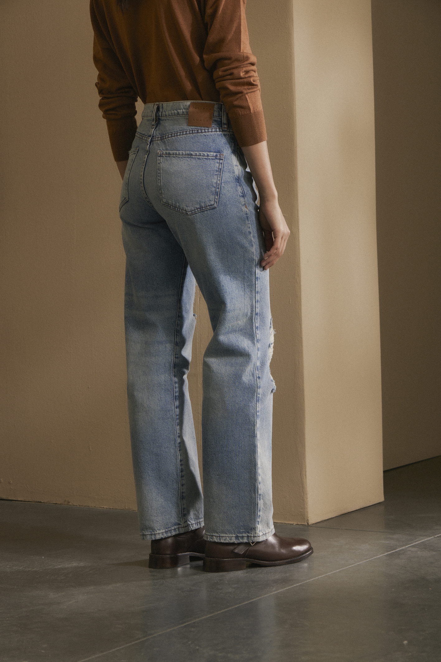 awada_jean-classic-fray_51-27-2024__picture-57225