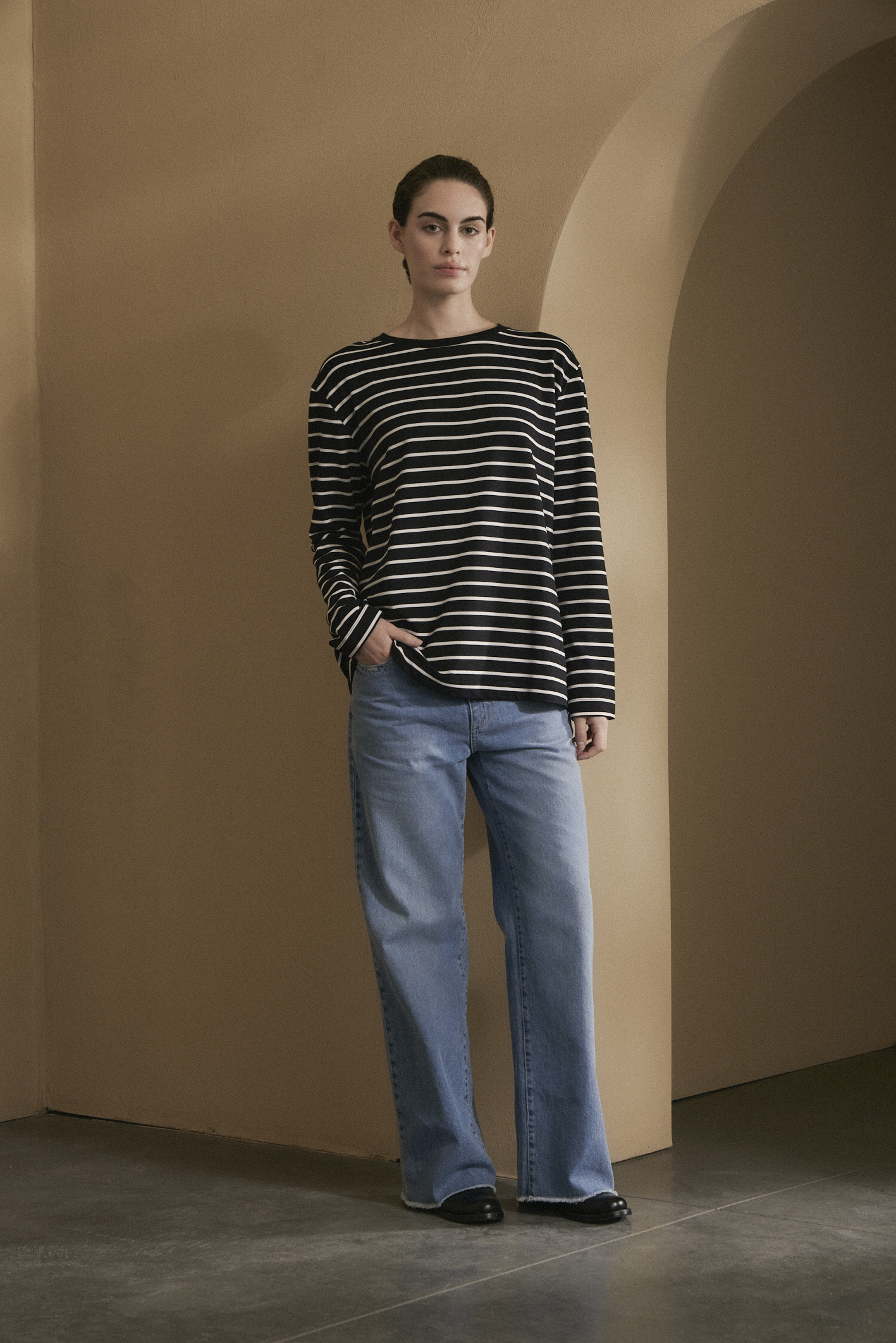 awada_remera-rayada_33-26-2025__picture-57295