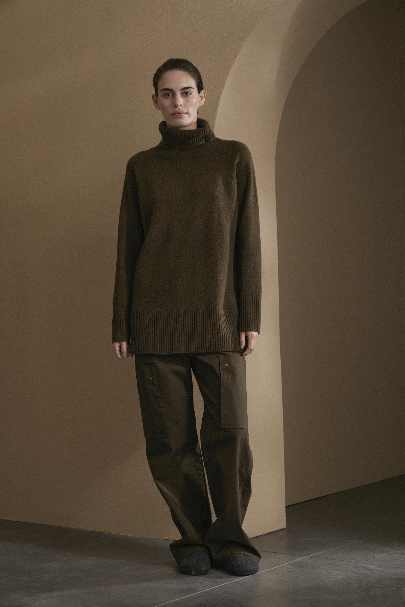 awada_sweater-polera-larga_32-26-2025__picture-57318