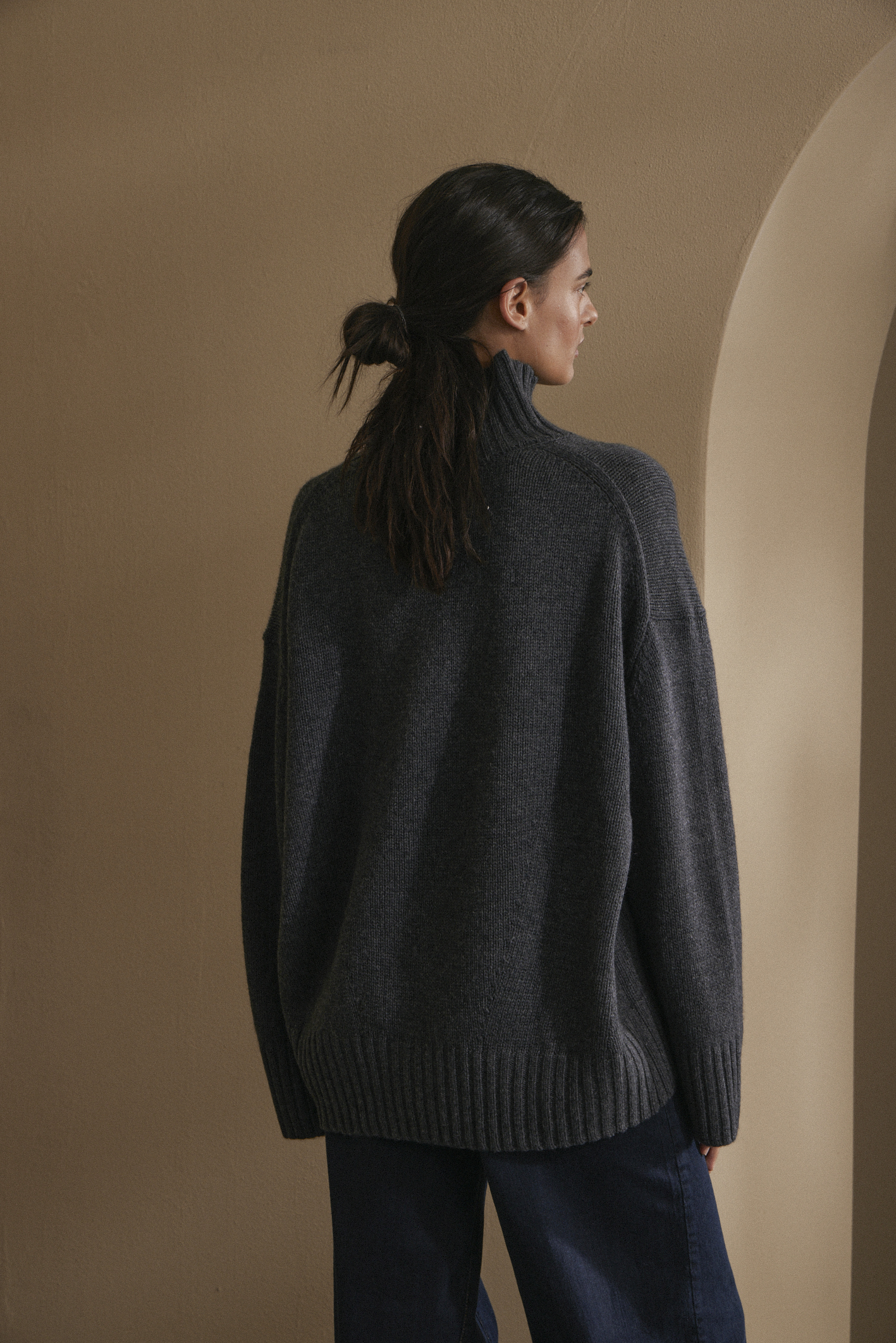 awada_sweater-polera-amplia_06-10-2025__picture-57330