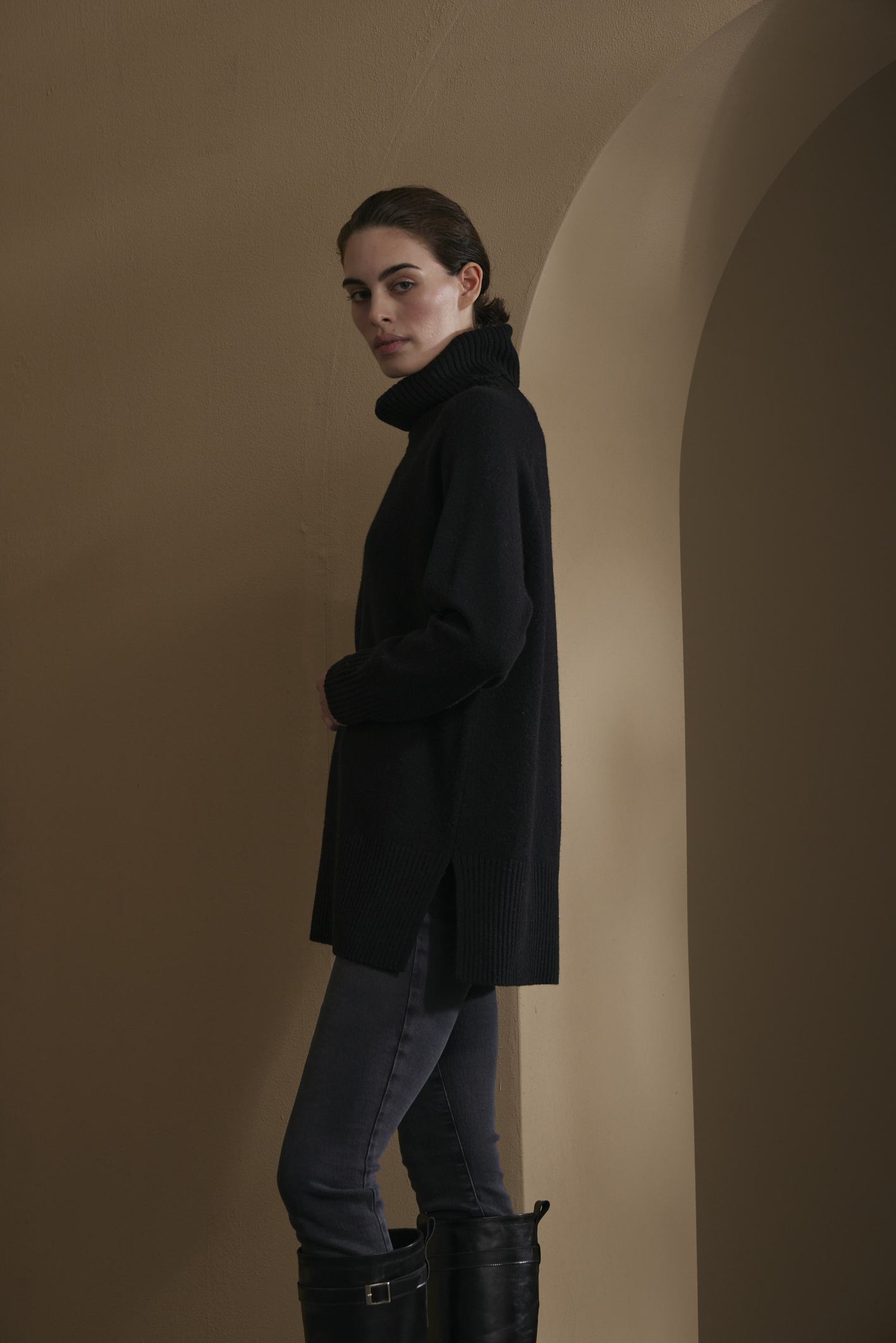 awada_sweater-polera-larga_32-26-2025__picture-57339