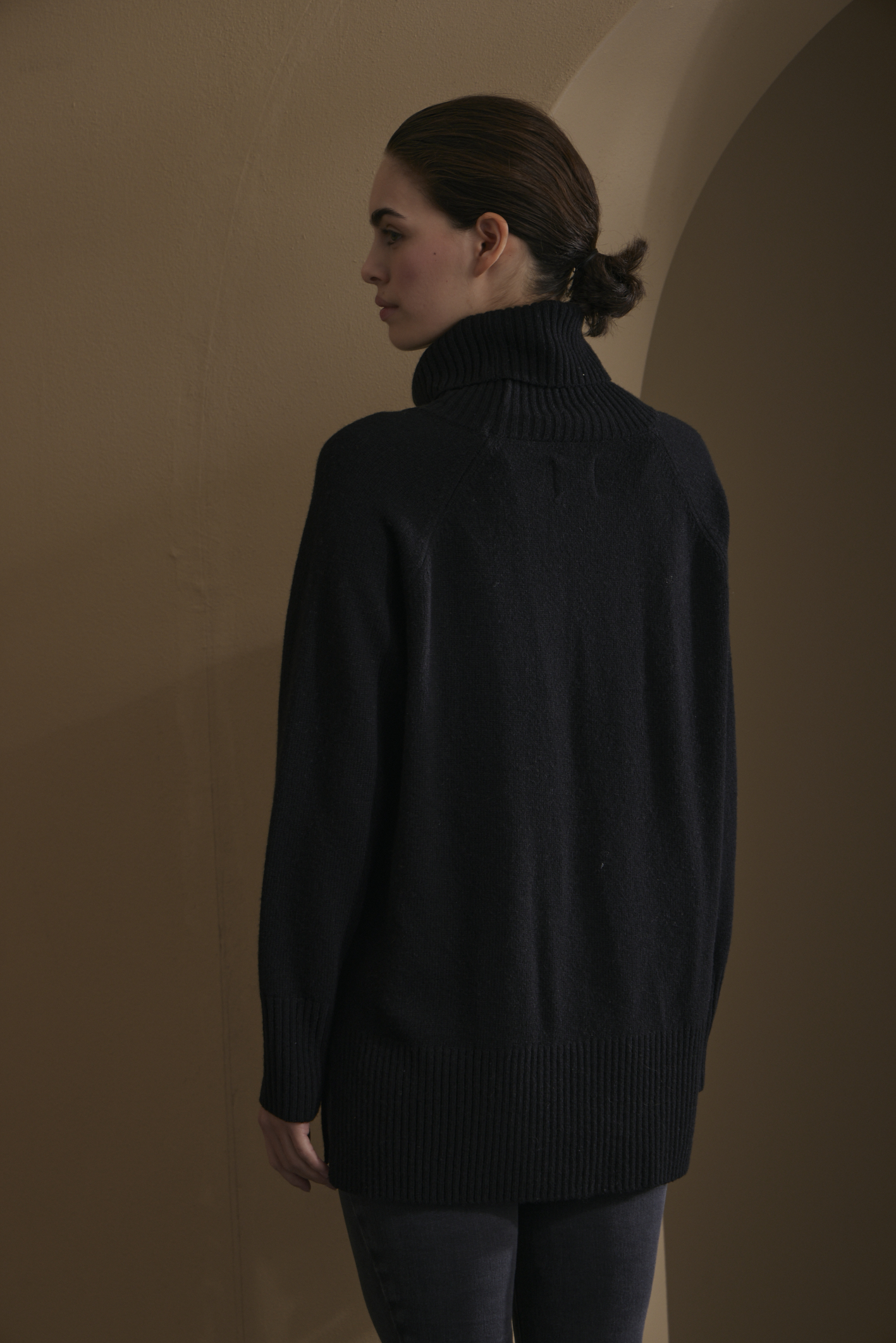 awada_sweater-polera-larga_32-26-2025__picture-57341