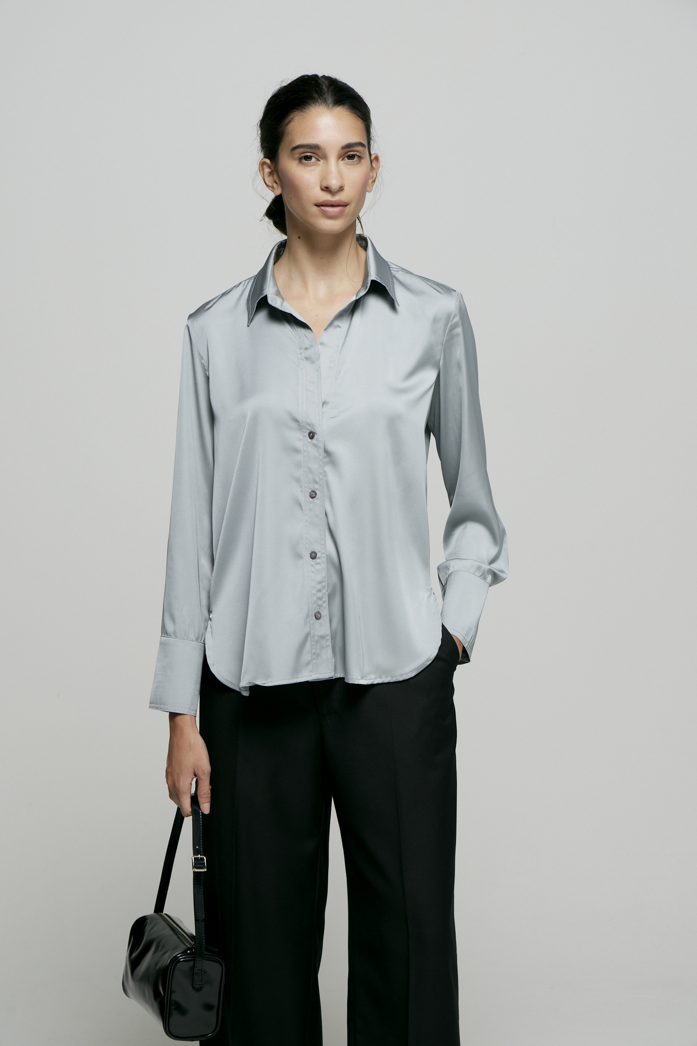 awada_camisa-habana_43-16-2025__picture-57641