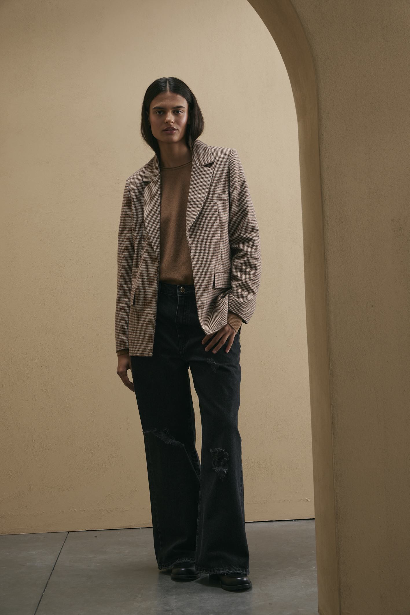 awada_blazer-pied-de-poule_13-28-2025__picture-57965
