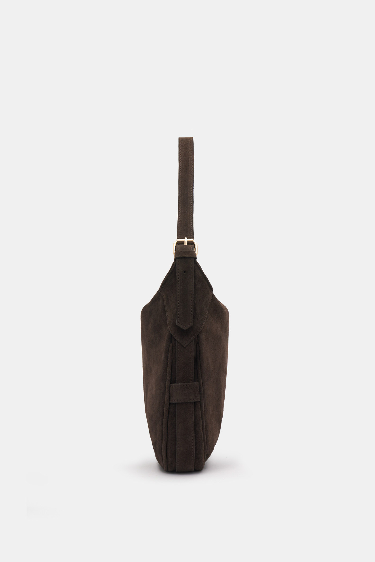 awada_cartera-shoulder_41-07-2025__picture-57978