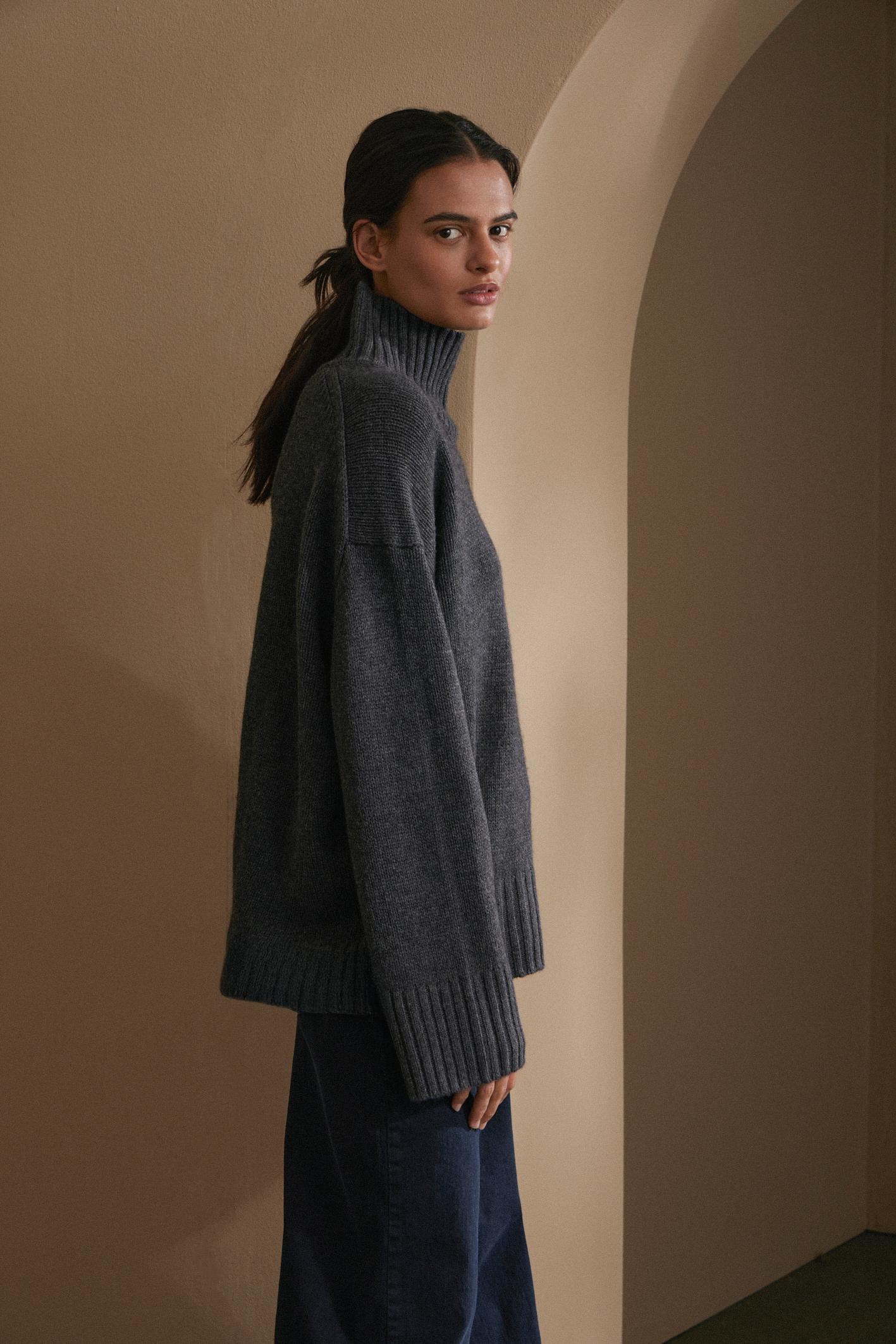 awada_sweater-polera-amplia_06-10-2025__picture-58038