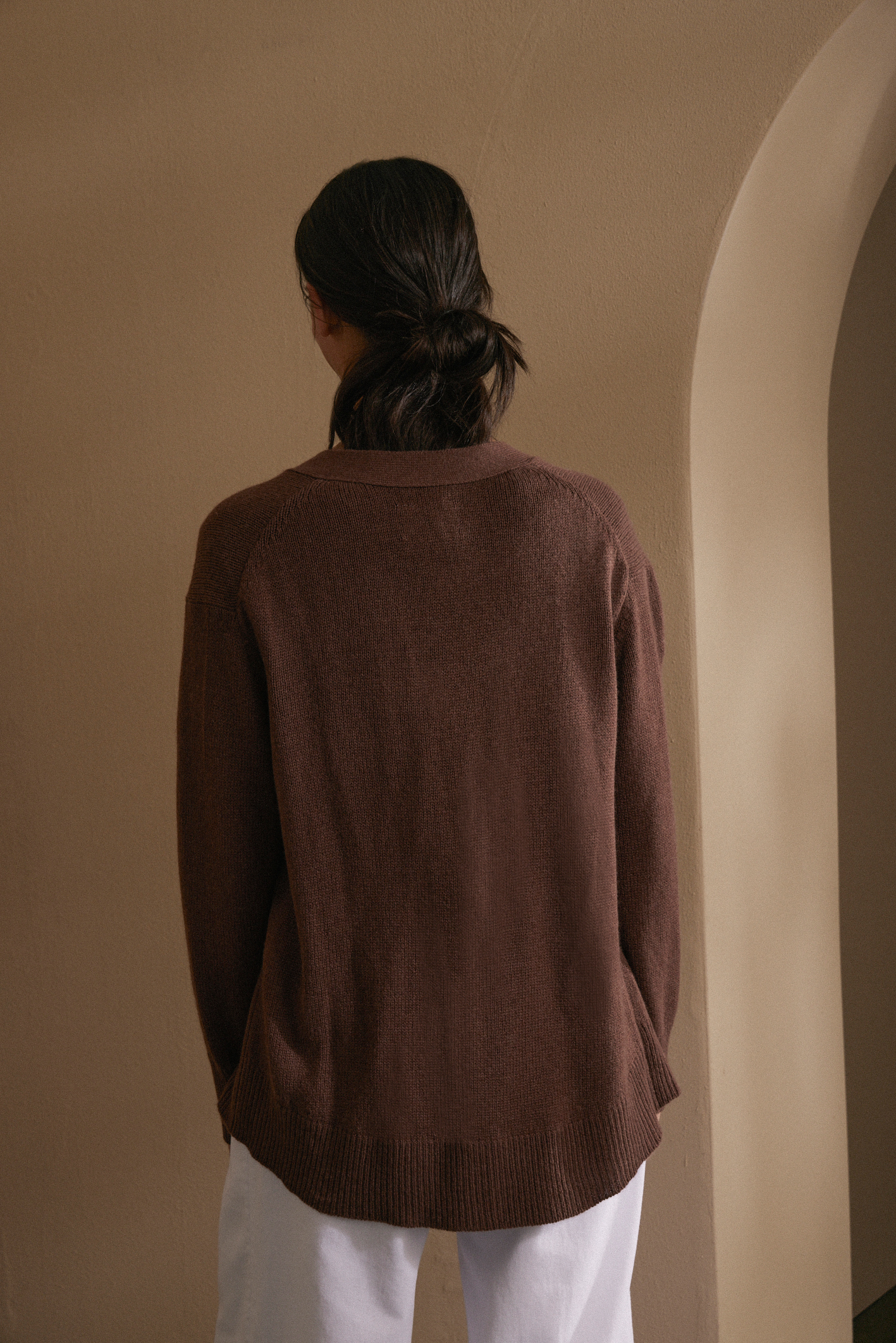 awada_sweater-cashmere-cardigan_08-10-2025__picture-58041