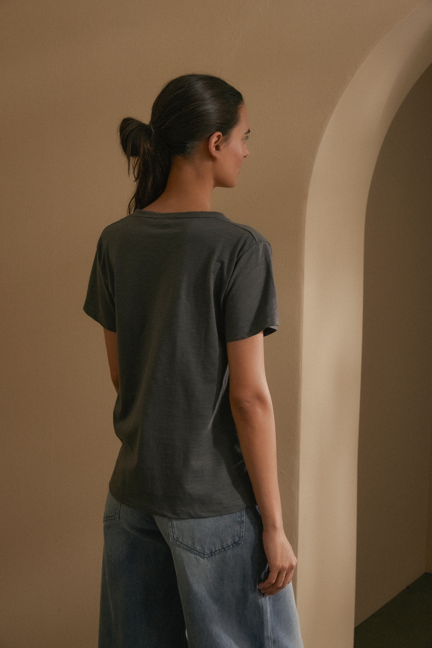 awada_remera-mc-flame-pima-v_43-07-2025__picture-58063