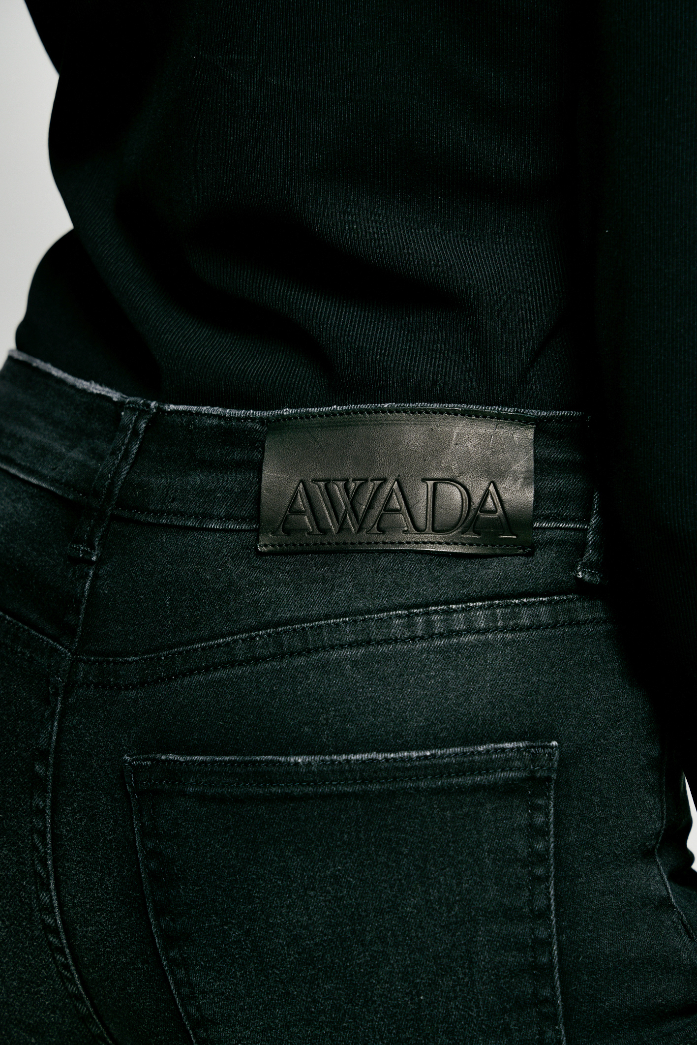 awada_jean-cozumel-black_51-27-2024__picture-58186