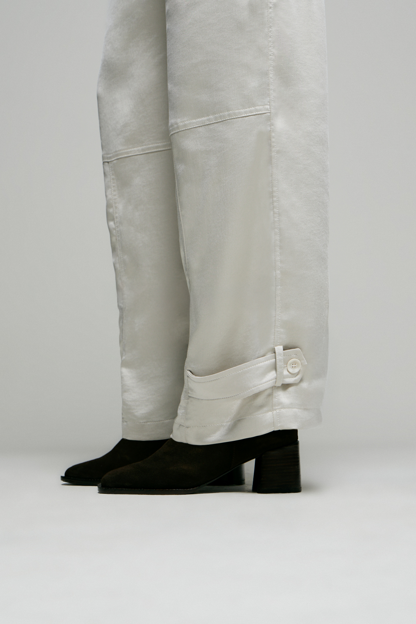 awada_pantalon-misisipi_44-21-2025__picture-58260