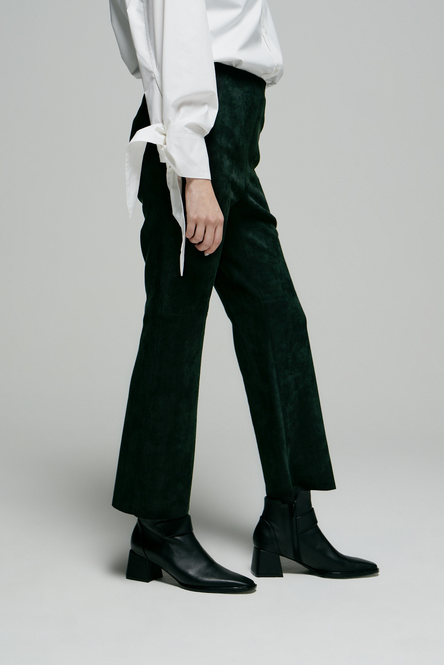 awada_pantalon-ottawa_12-21-2025__picture-58273
