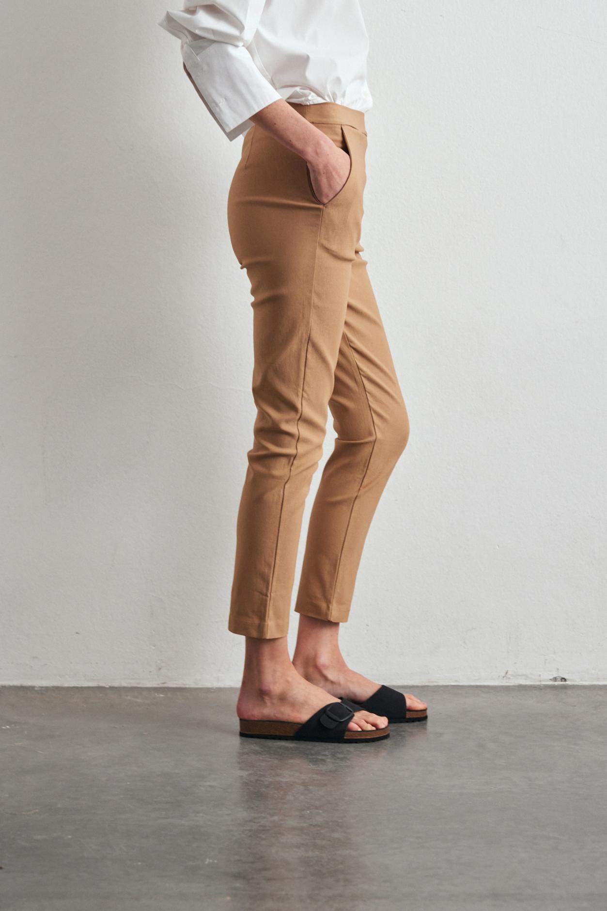 awada_pantalon-epecuen_07-08-2025__picture-60213