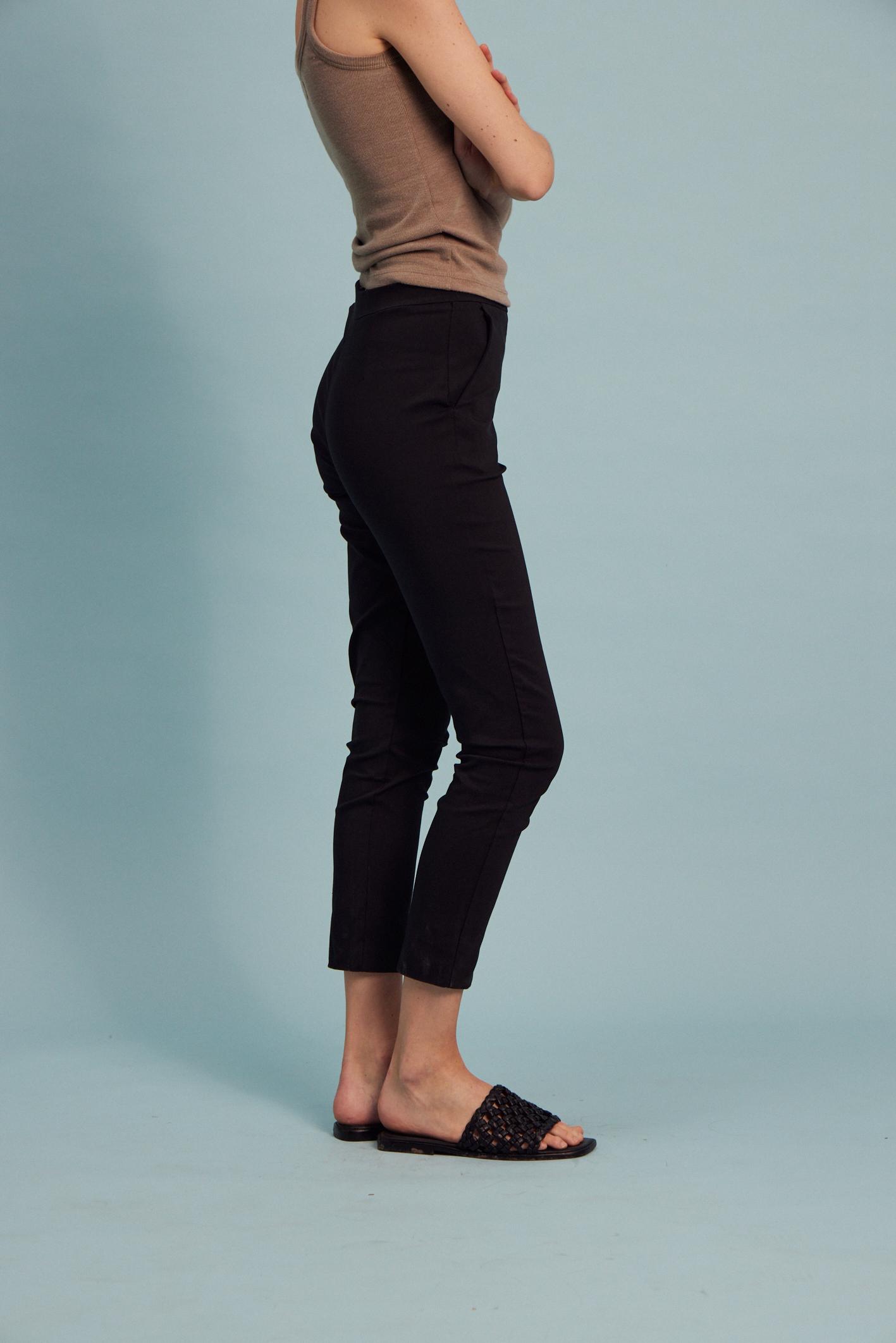 awada_pantalon-epecuen_07-08-2025__picture-60222