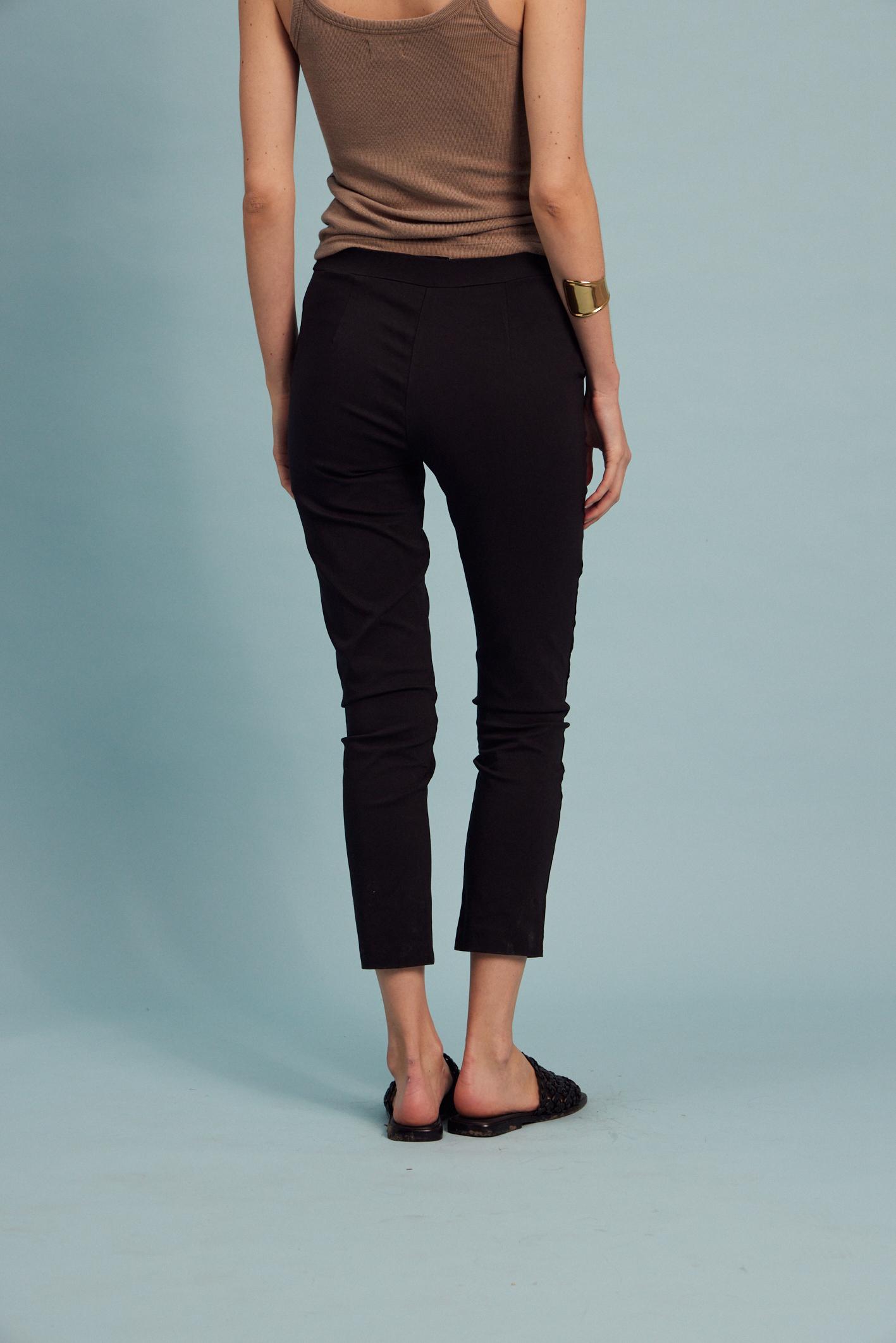 awada_pantalon-epecuen_07-08-2025__picture-60223