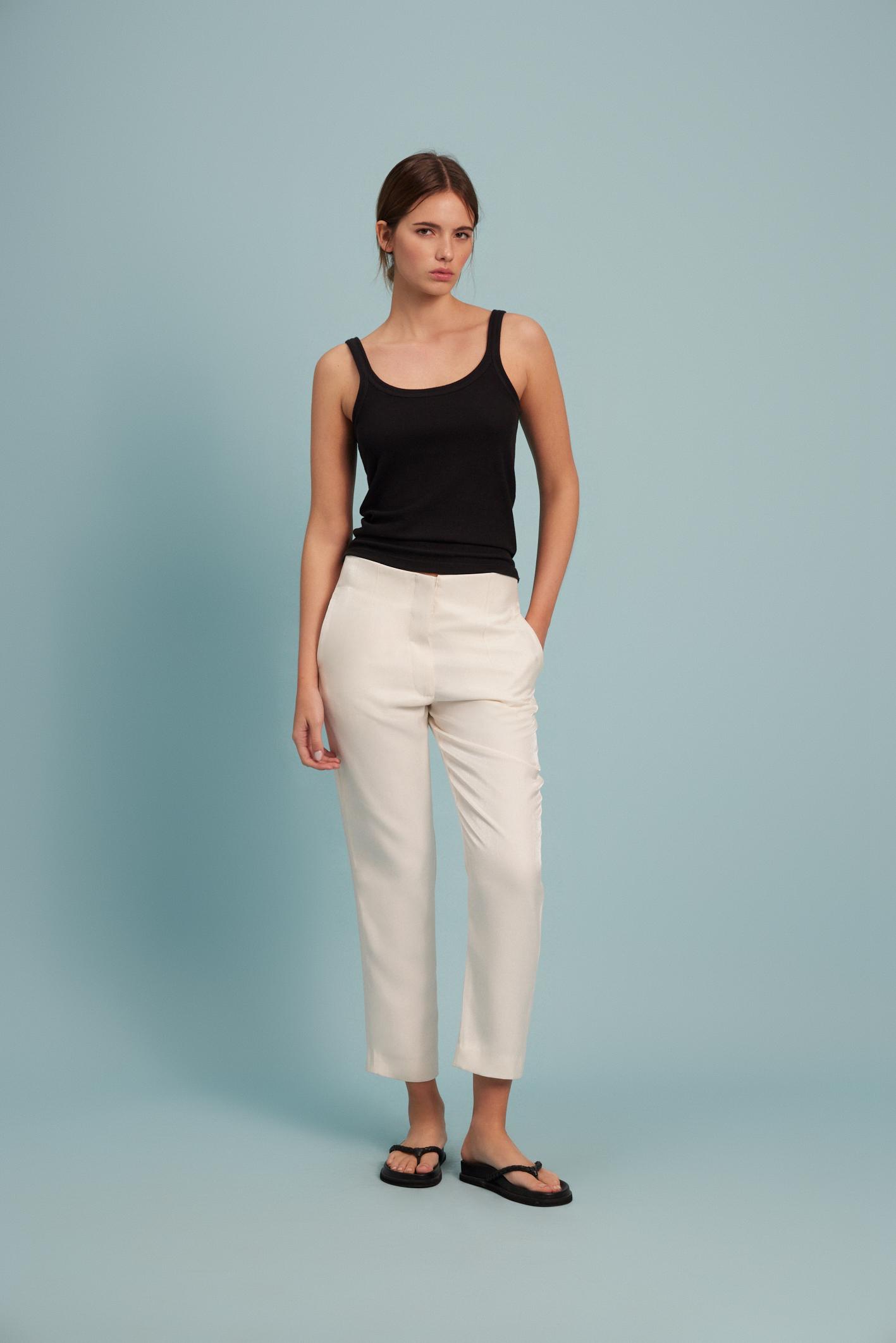 awada_pantalon-cadiz_43-06-2025__picture-60266