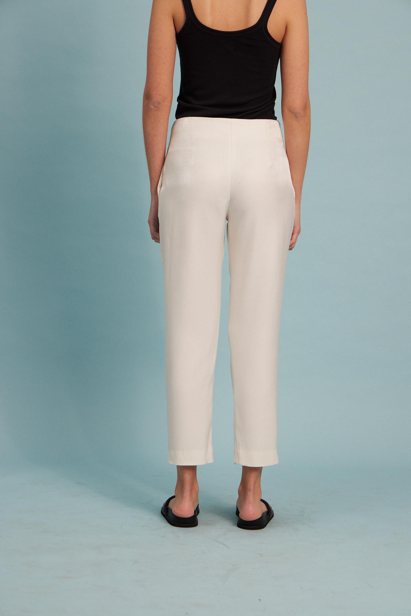 awada_pantalon-cadiz_43-06-2025__picture-60269