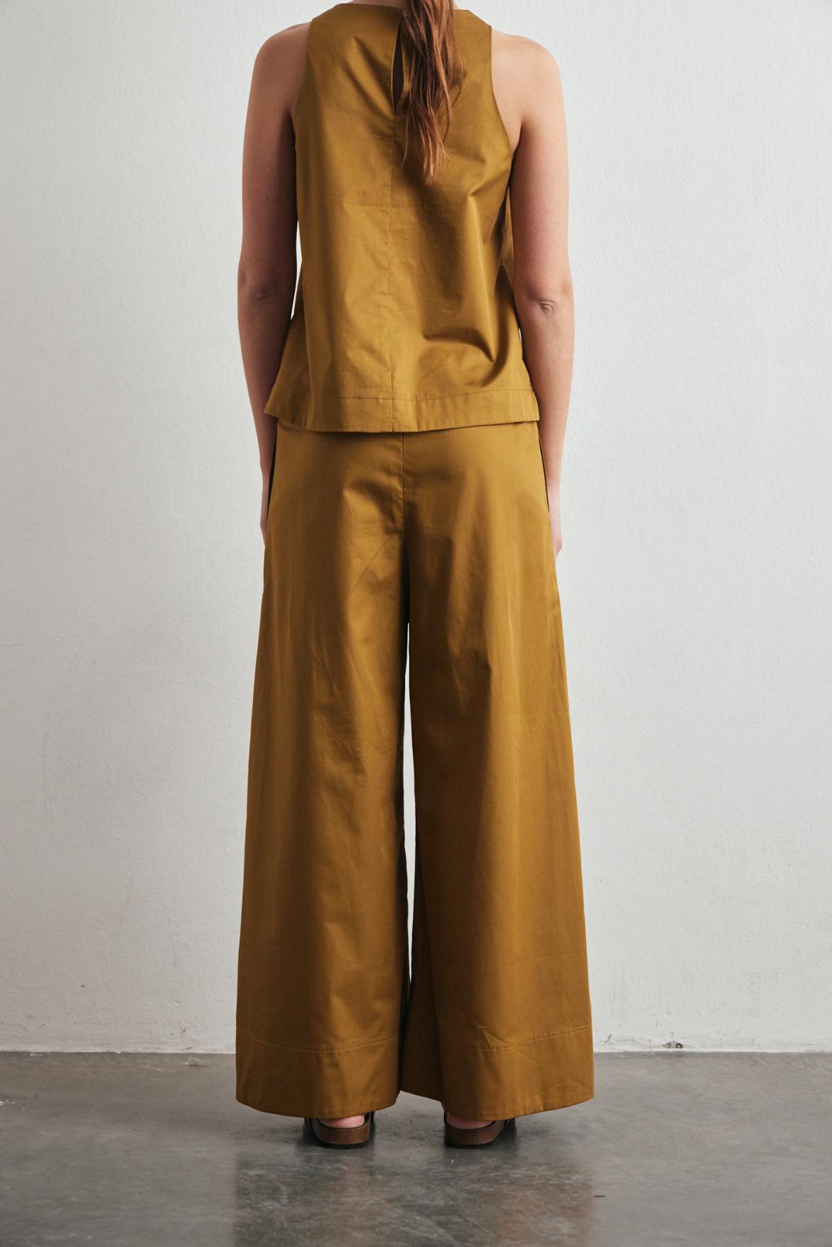 awada_pantalon-canarias_08-08-2025__picture-60325