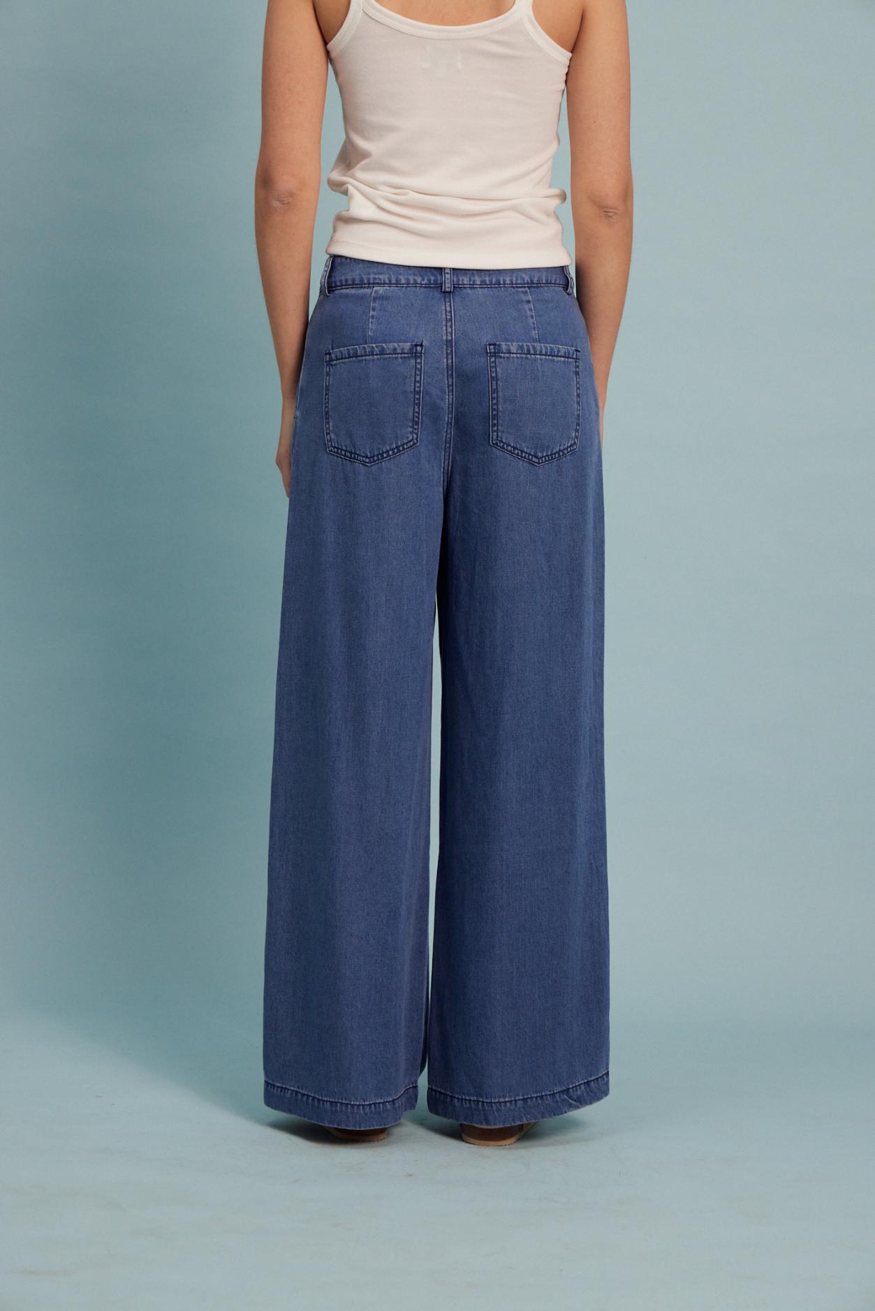 awada_pantalon-loja_12-08-2025__picture-60456