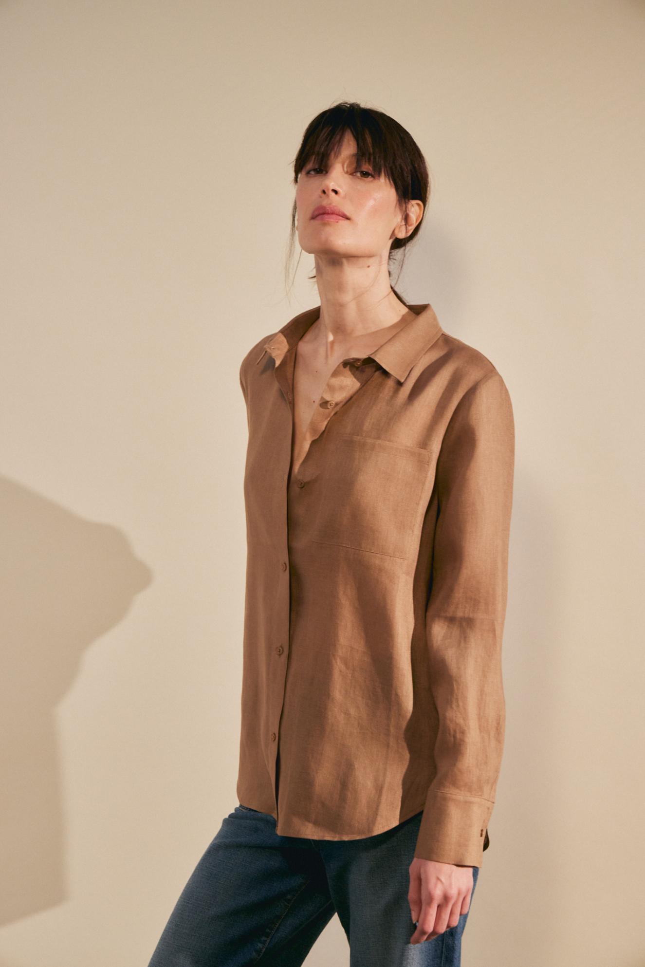 awada_camisa-de-lino_33-23-2025__picture-60602